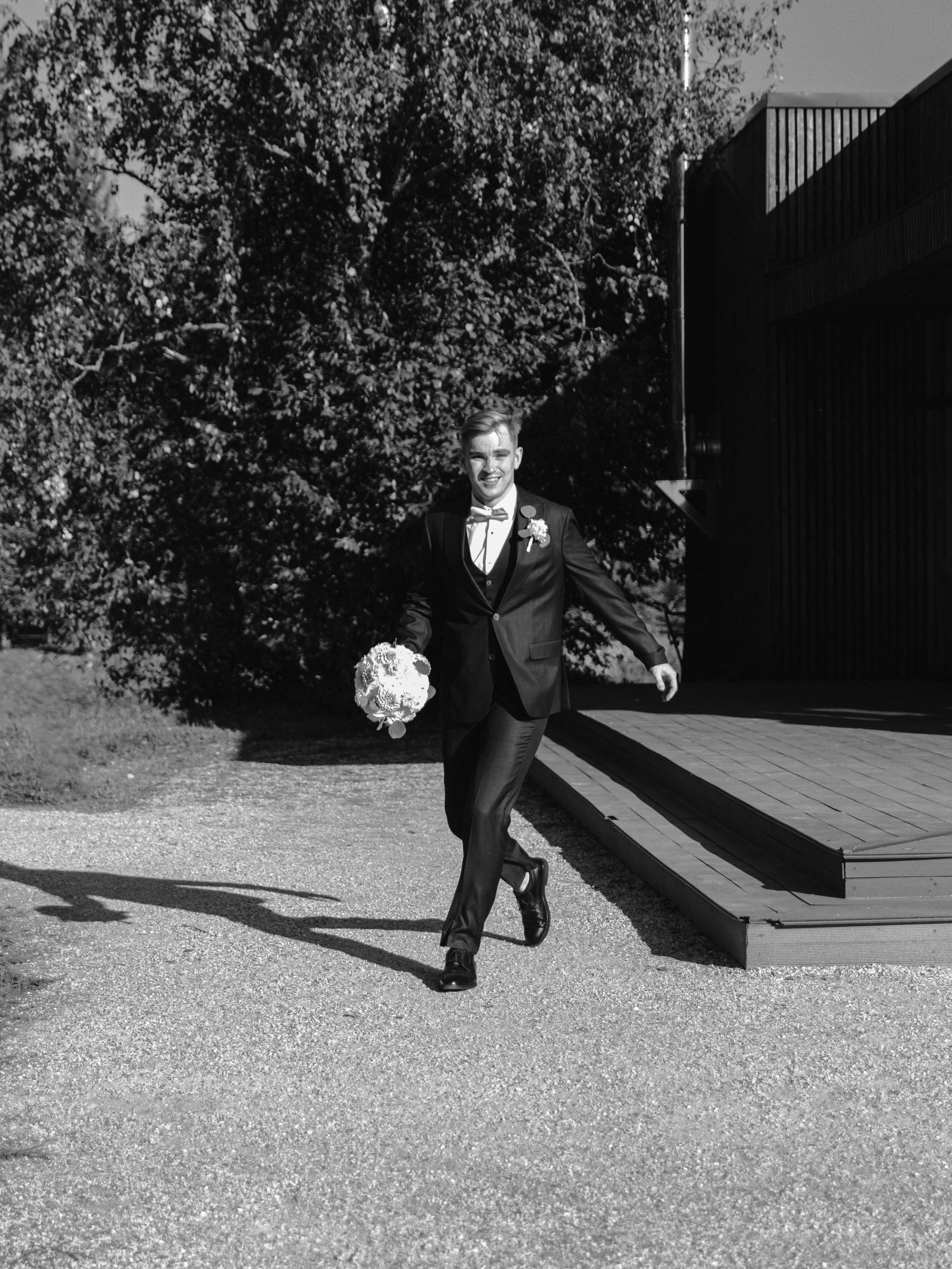 Выездная регистрация в Любогорье. Фотограф СПБ Засорина Юлия