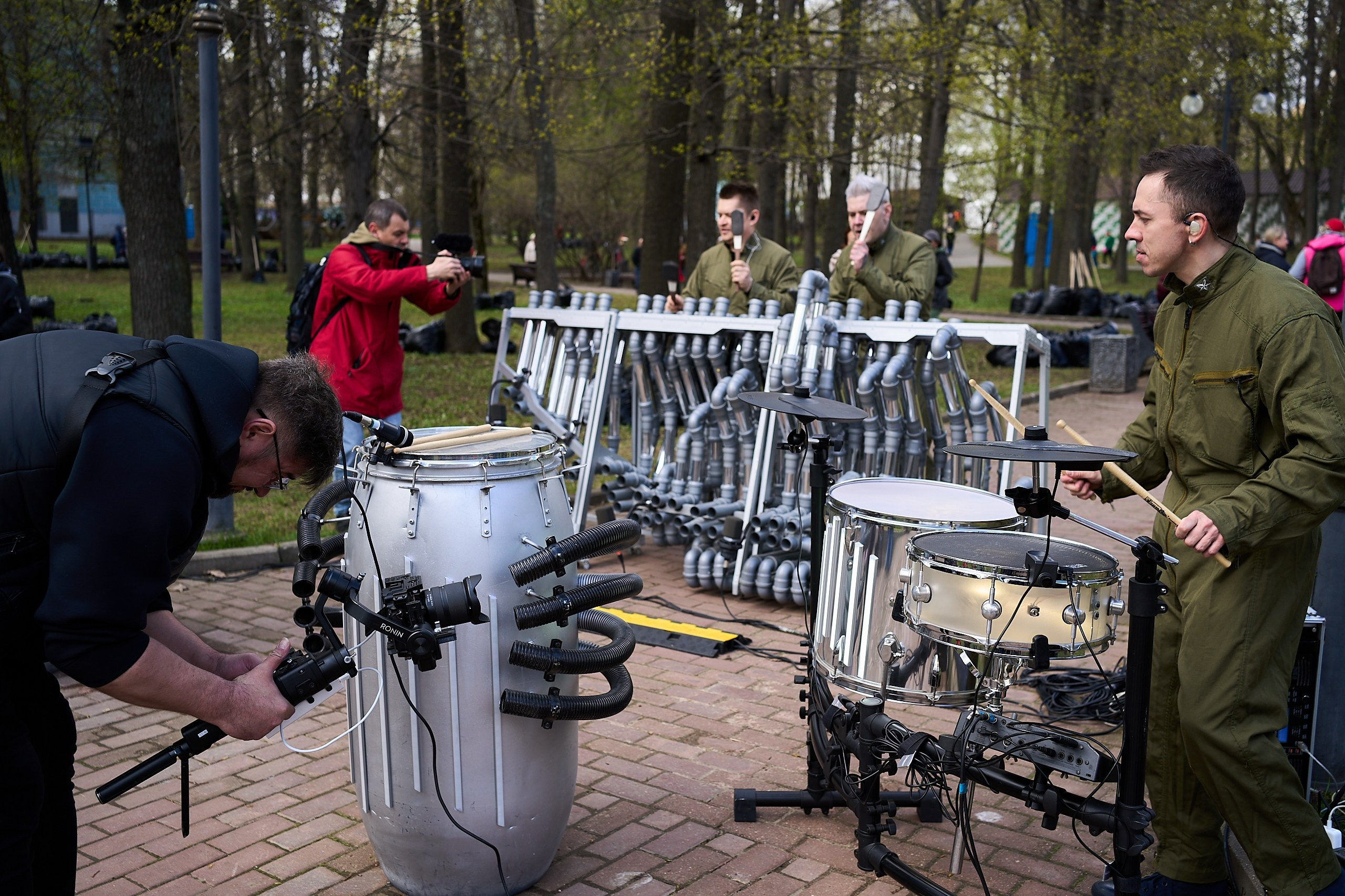 Субботник у Управления делами Мэра и Правительства Москвы. Фотограф и Видеограф в Москве. Олег Корушев