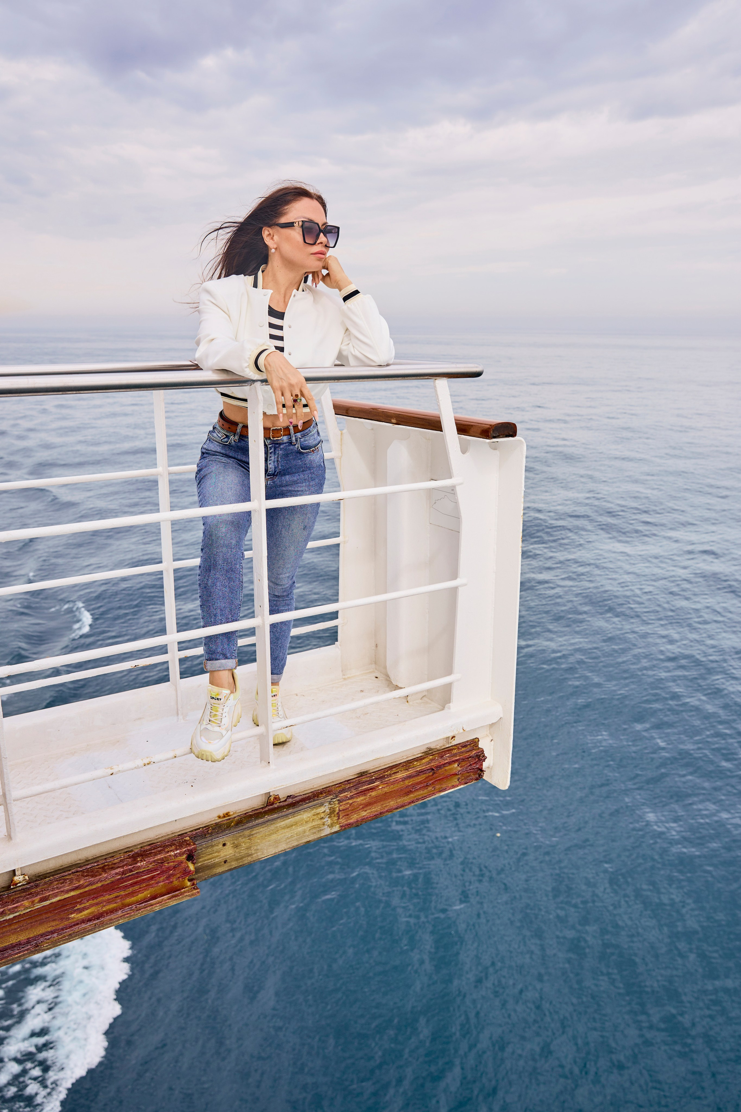 Фотосессии на судне. Фото департамент круизного лайнера Астория Гранде