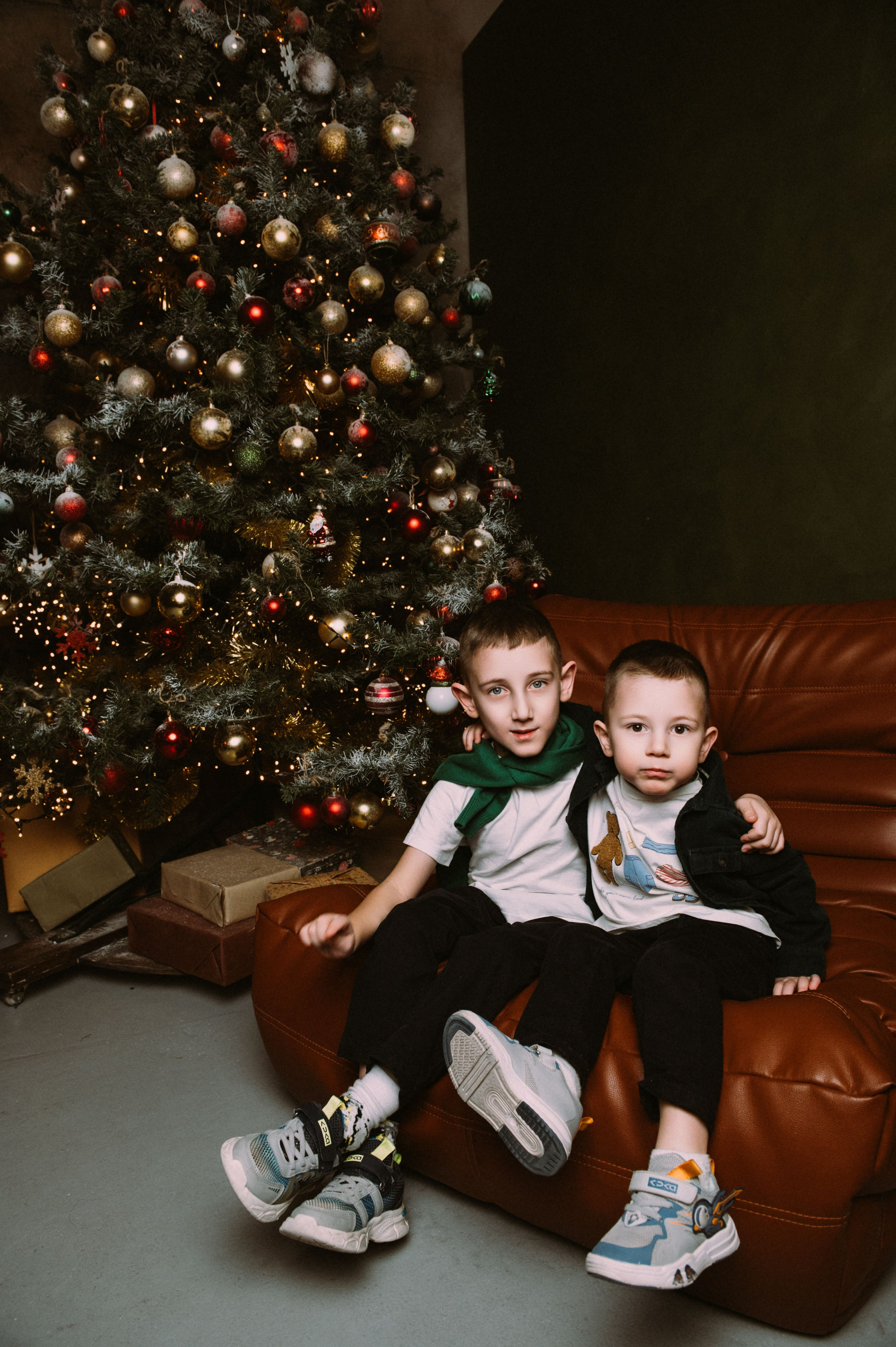 Большая семья собралась вместе на Новый год. Фотограф в Сургуте Светлана Гибадуллина