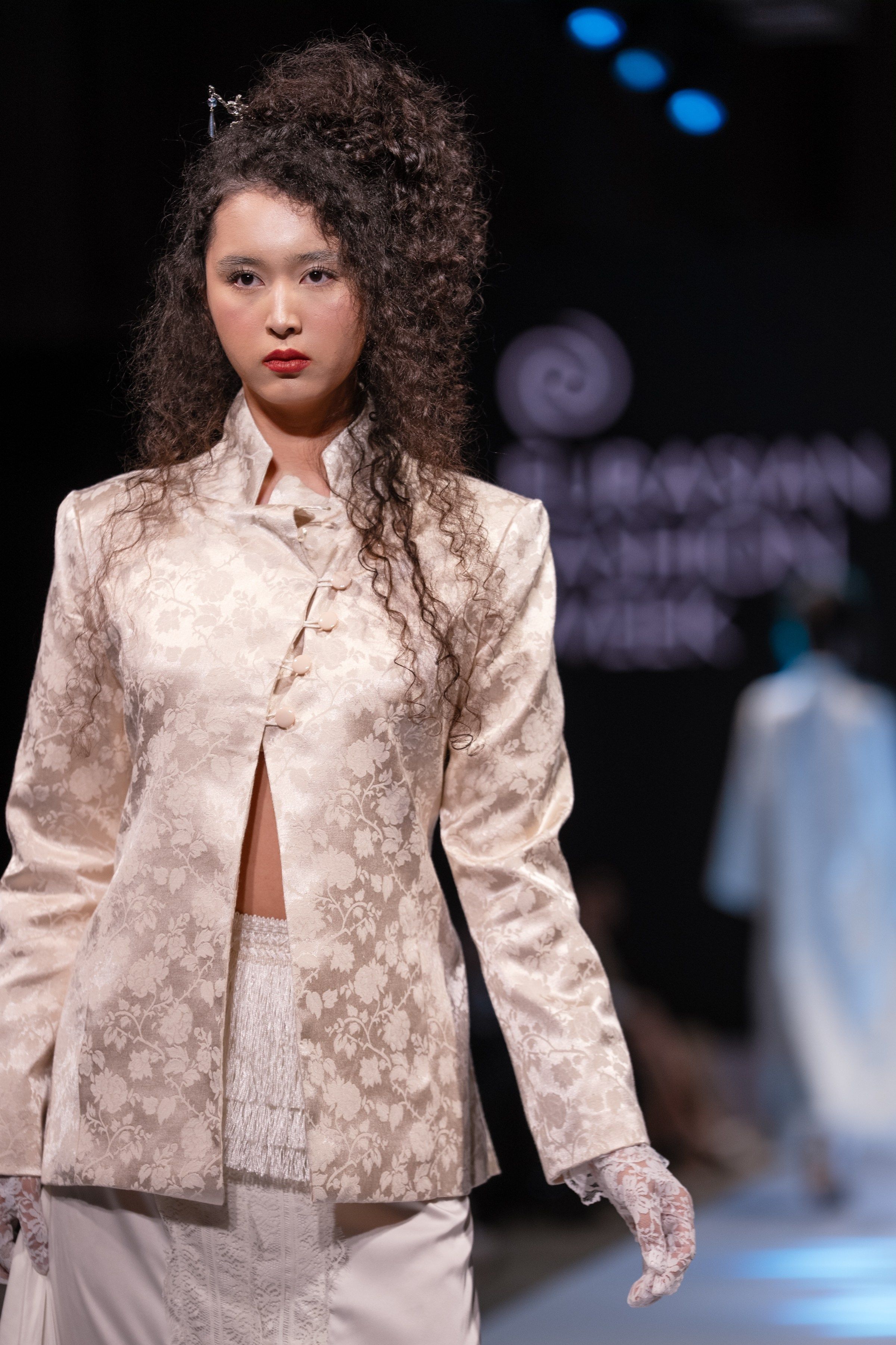 EURASIAN FASHION WEEK Eren. Сайт Алматинского НЮ АРТ, будуар и фэшн фотографа Дениса Карпенко