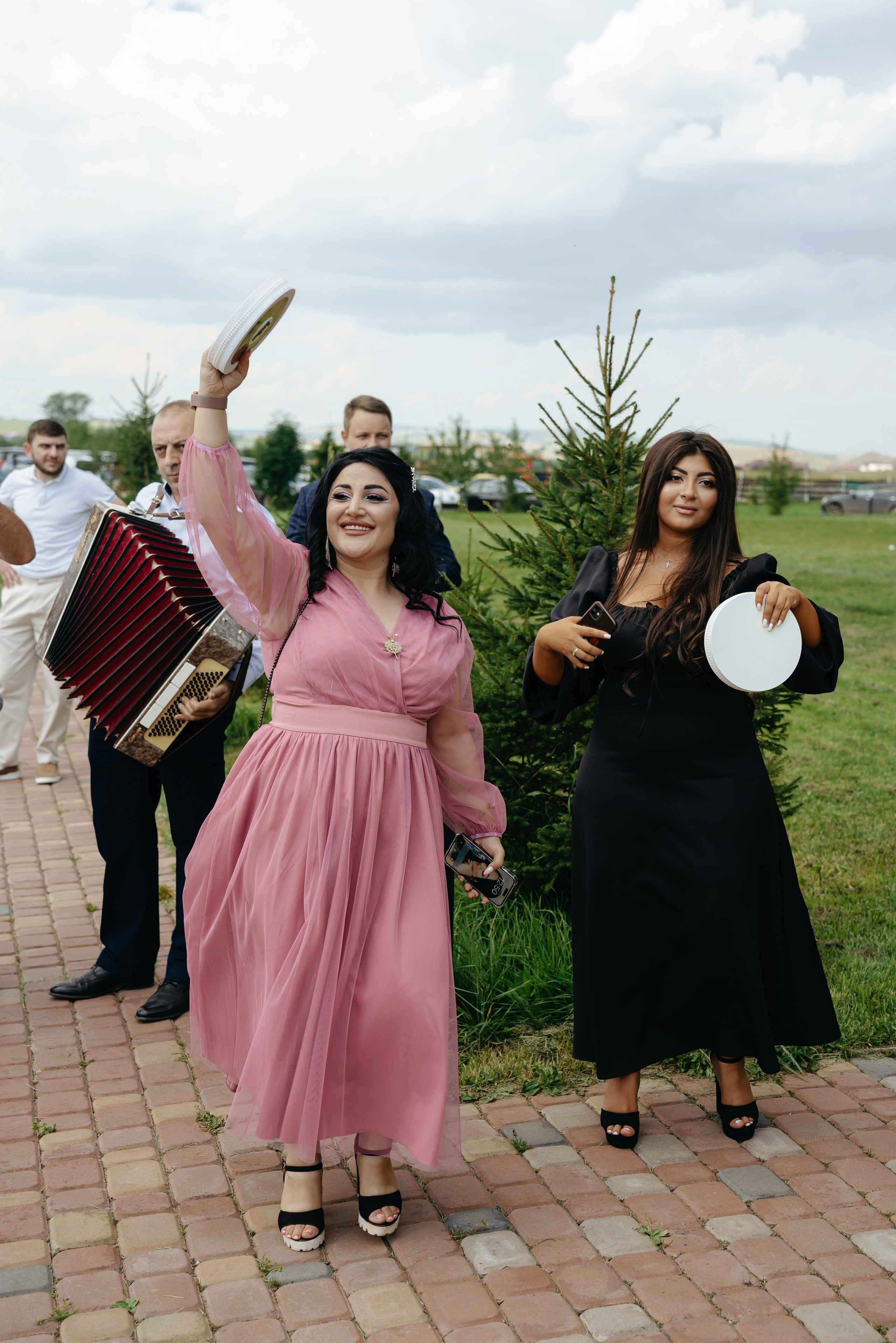 Грайр и Вартик. Свадебный фотограф Красноярск Вязьминова Мария