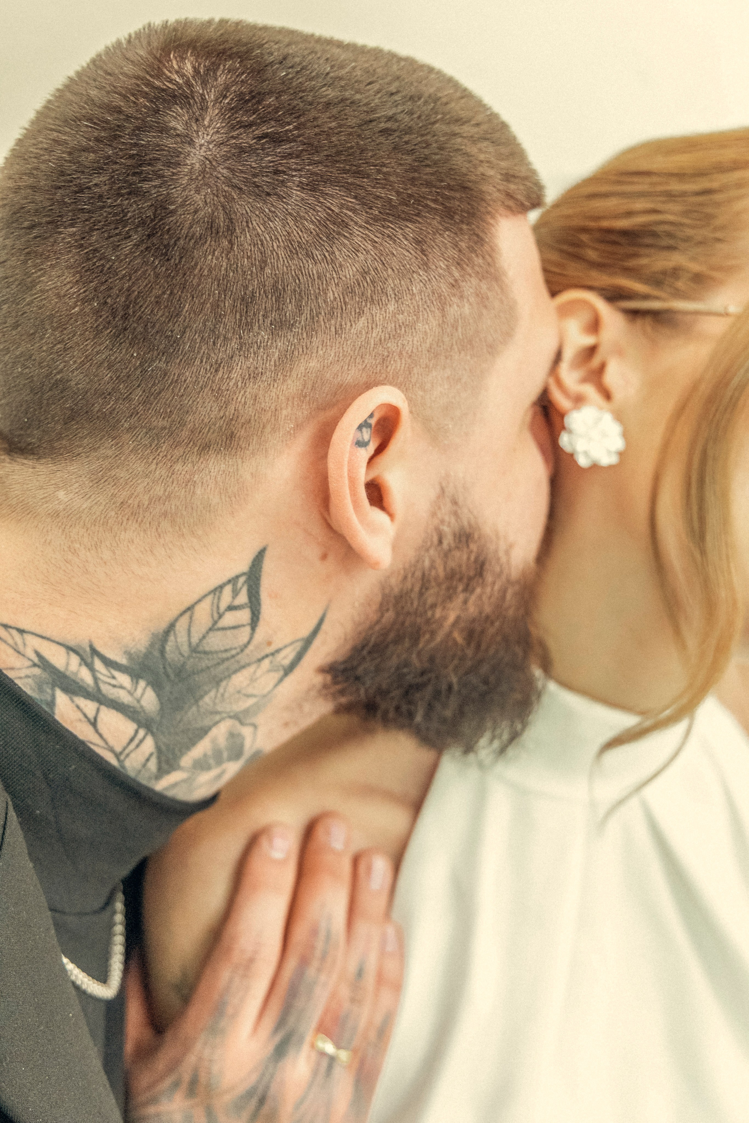 Роспись в Жуковском ЗАГСе. Фотограф для маркетплейсов, фотоуслуги в Жуковском Татьяна Марсуверских