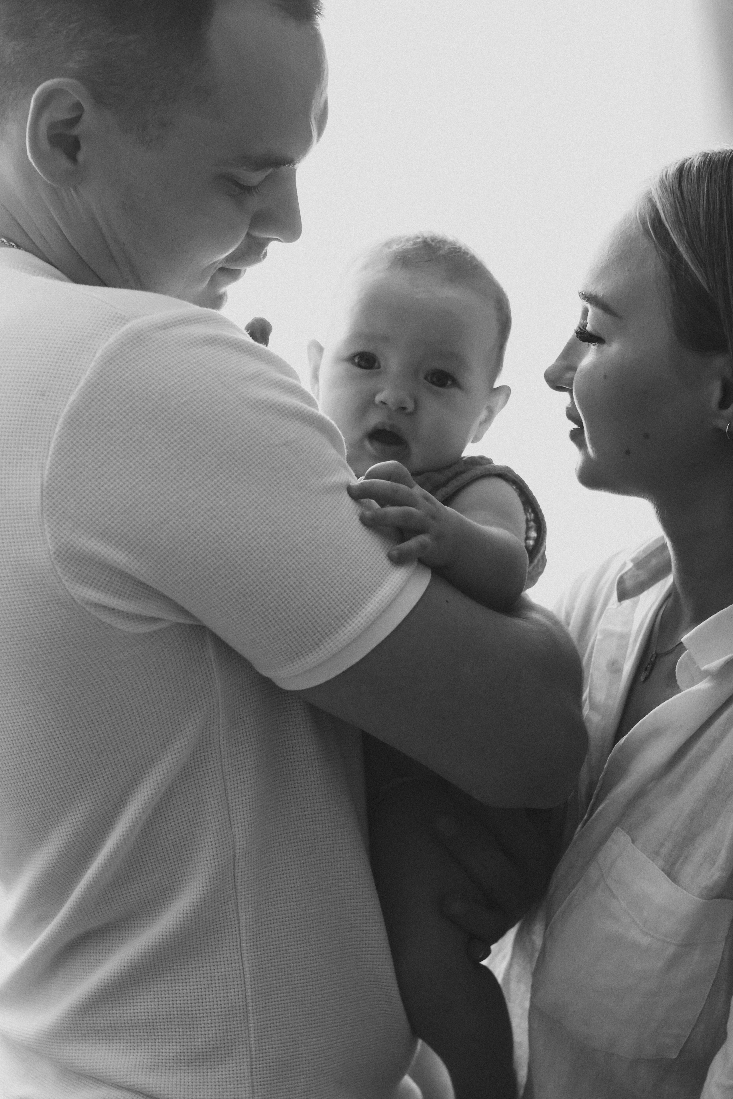 Артур, Эльза и Мирослава. Phbyadel.wfolio.pro