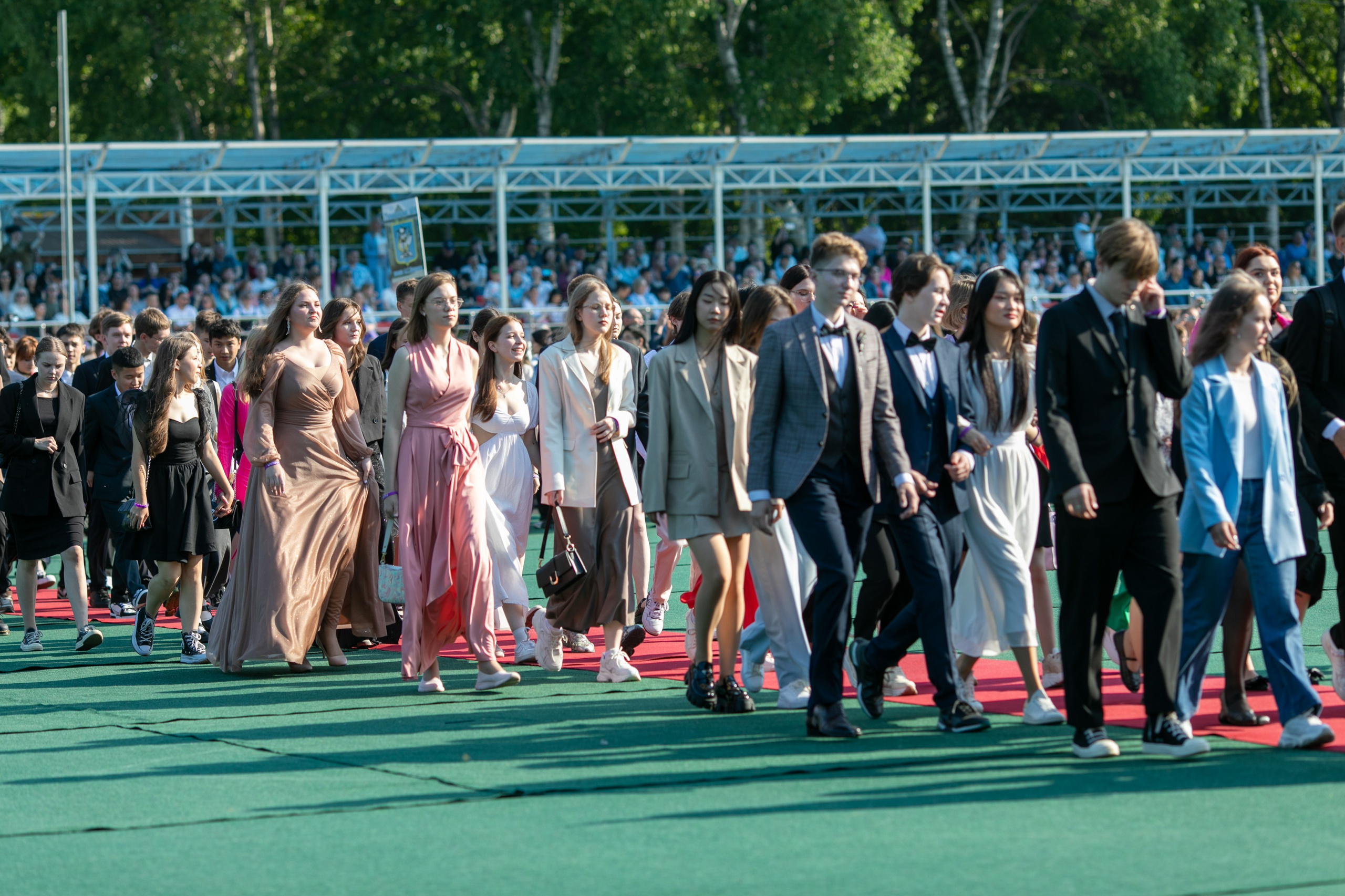 Городской выпускной в парке. Школьный и детский фотограф в Южно-Сахалинске Анастасия Лескова