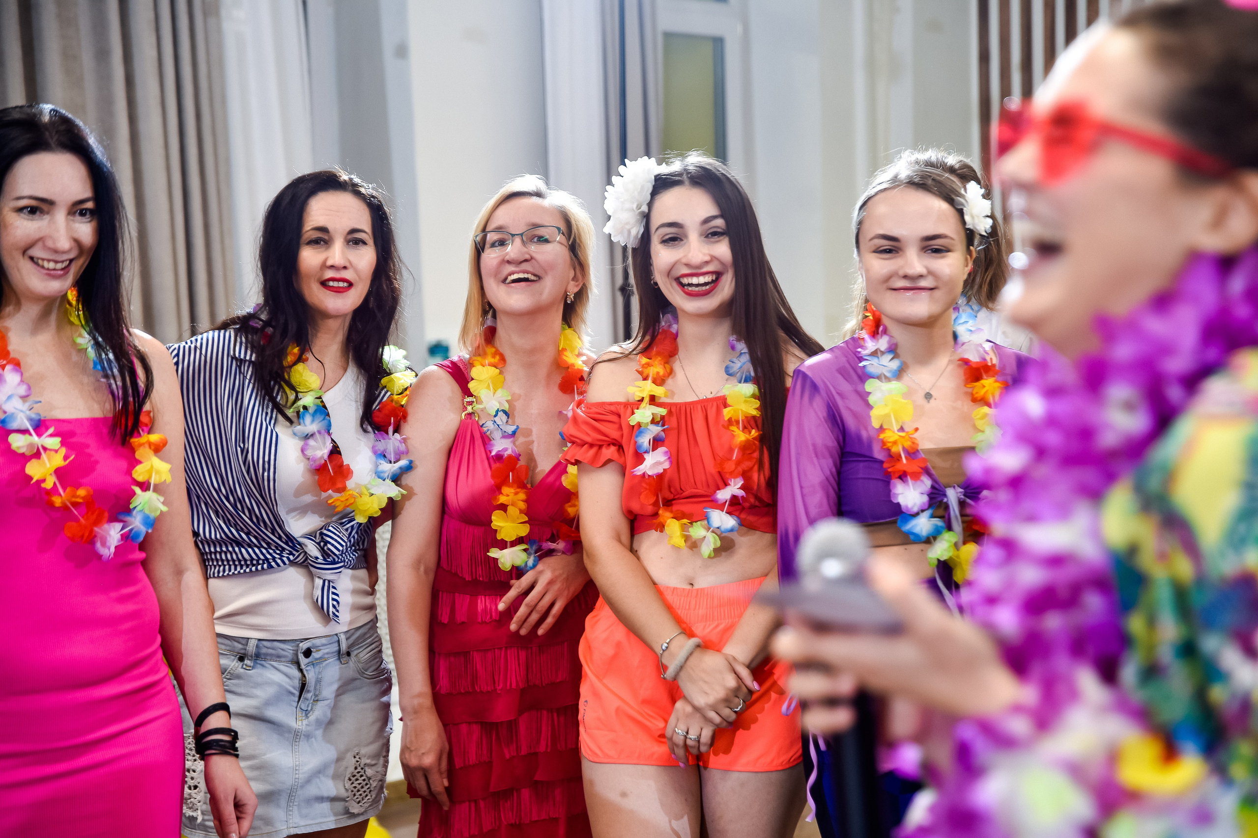 НОВОГОДНЯЯ ГАВАЙСКАЯ ТАНЦЕВАЛЬНАЯ ФИТНЕС- ВЕЧЕРИНКА