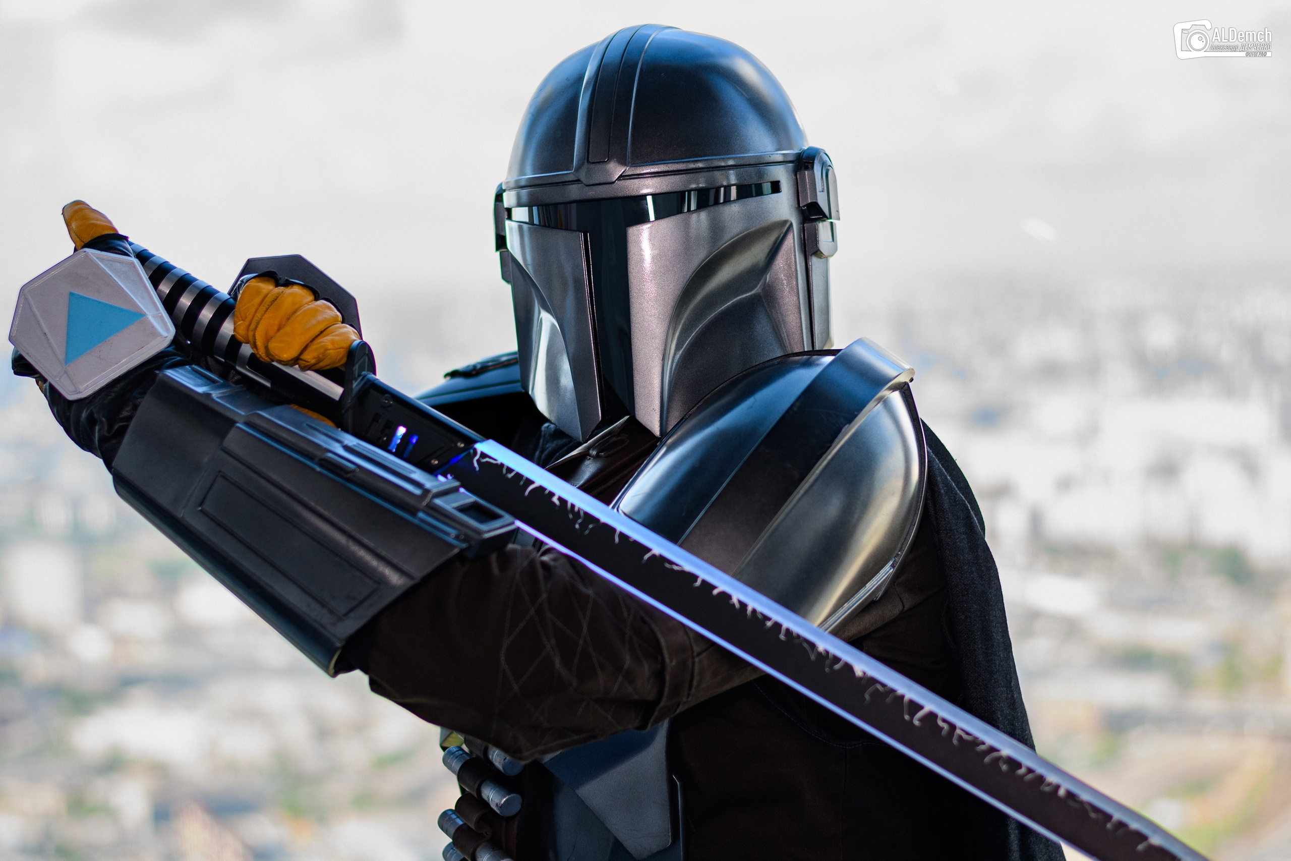 The Mandalorian Star Wars cosplay photo