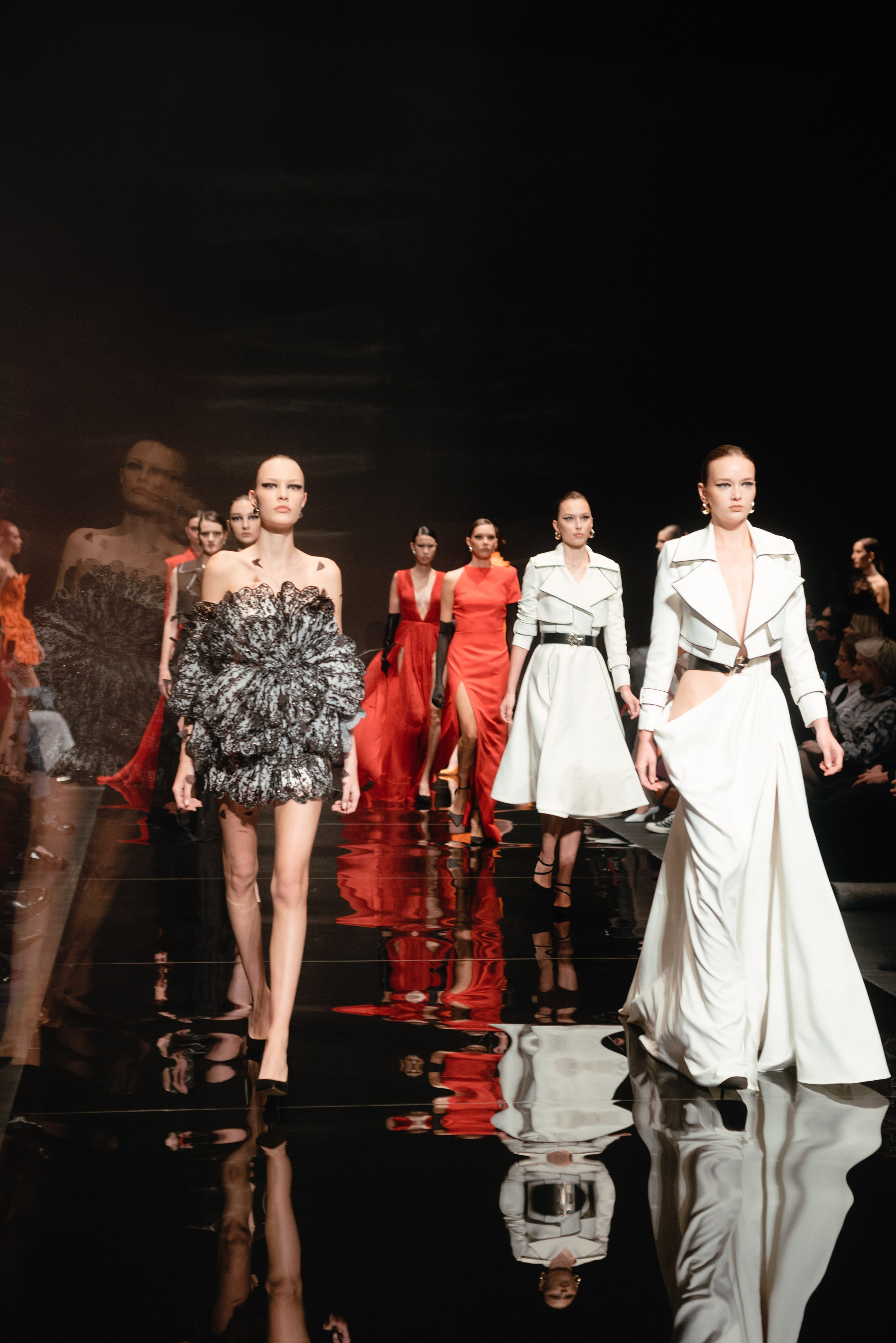 BACKSTAGE // SPBFW 24. Фотограф Элина Брусенцева