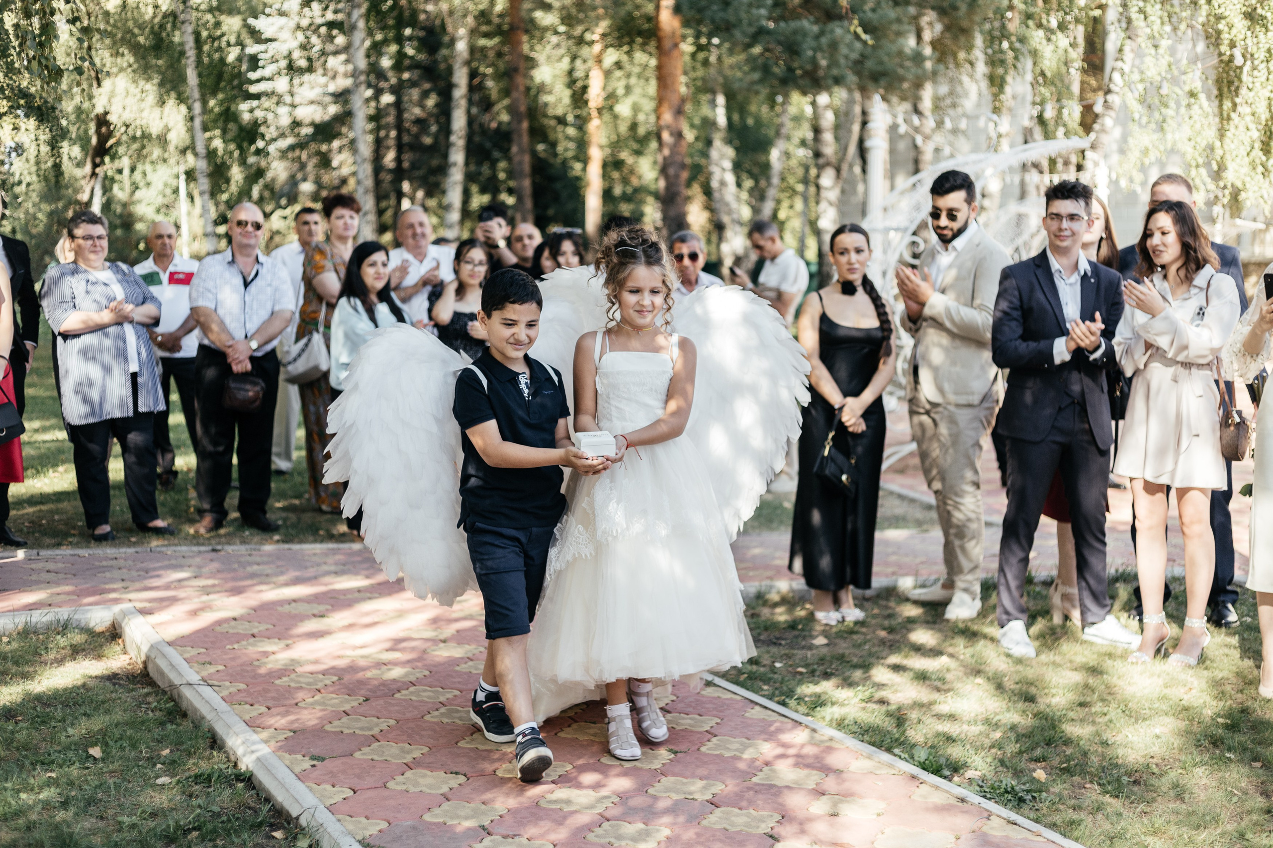 Свадебный фотограф Уфа — Руслан ГабдлисламовЖивые эмоции, красивые кадры, воспоминания на всю жизнь.Работаю по всей Республике Башкортоста. Свадебный фотограф Уфа Руслан Габдлисламов