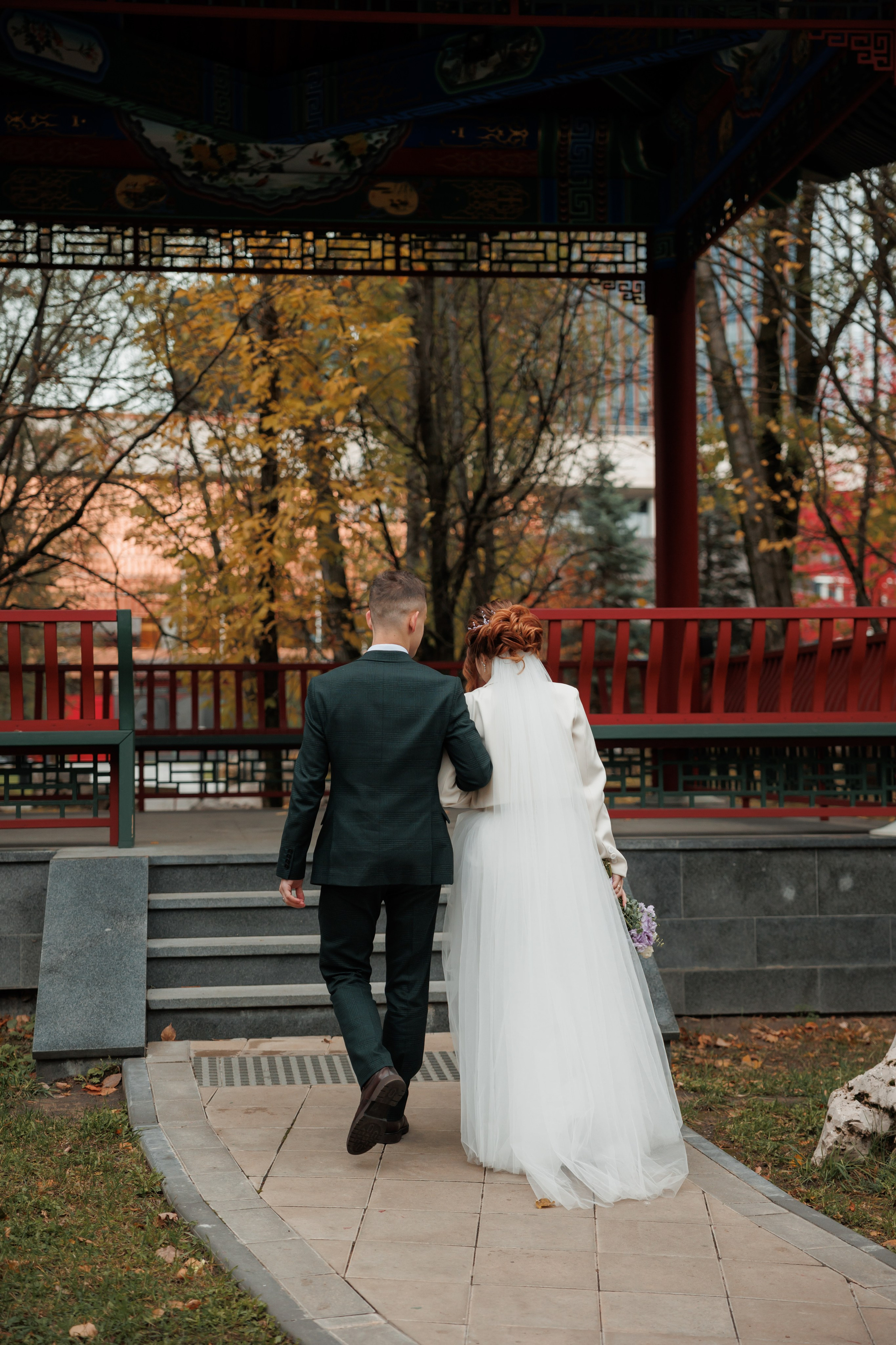 Константин и Дарья, ЗАГС ВДНХ, отель Soluxe, ресторан «Антик». Свадебный и репортажный фотограф (Москва, Королев и другие)