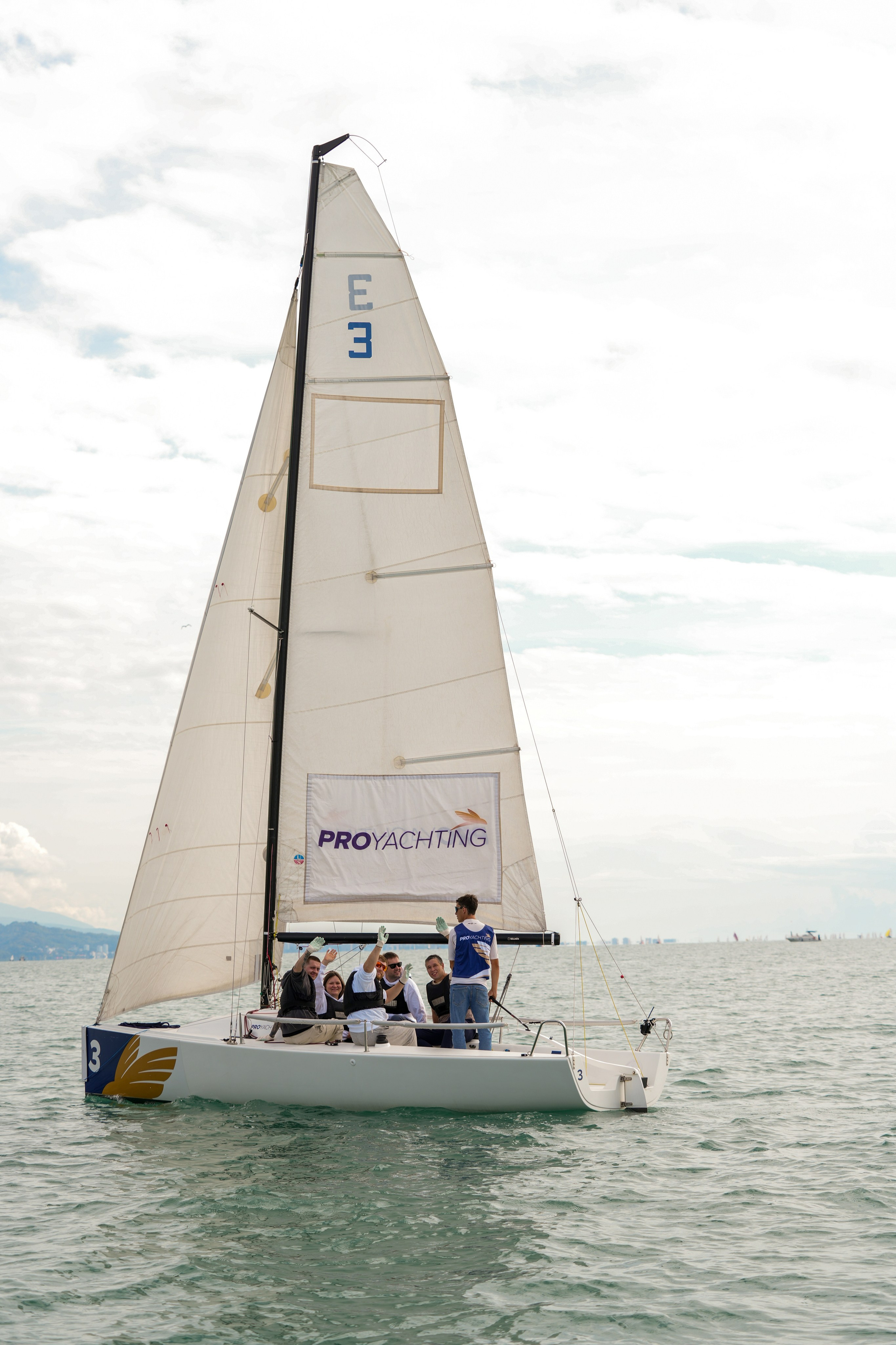 Яхтенная регата для компании Агрегатка. Репортажный фотограф в Красной Поляне и Сочи Павлюченко Екатерина