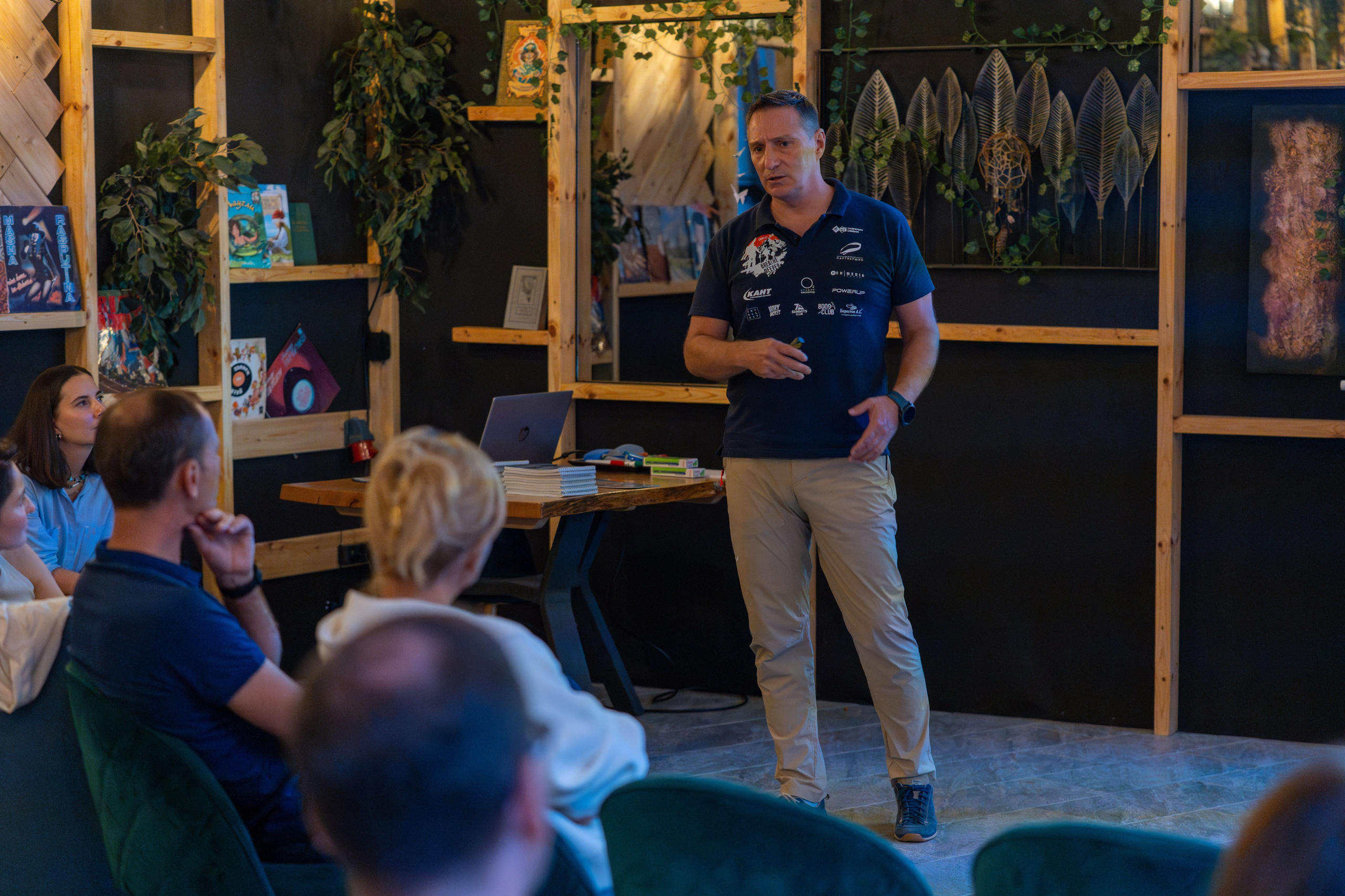 MICE меоприятие на курорте Красная Поляна для компании «Неометрия''. Репортажный фотограф в Красной Поляне и Сочи Павлюченко Екатерина