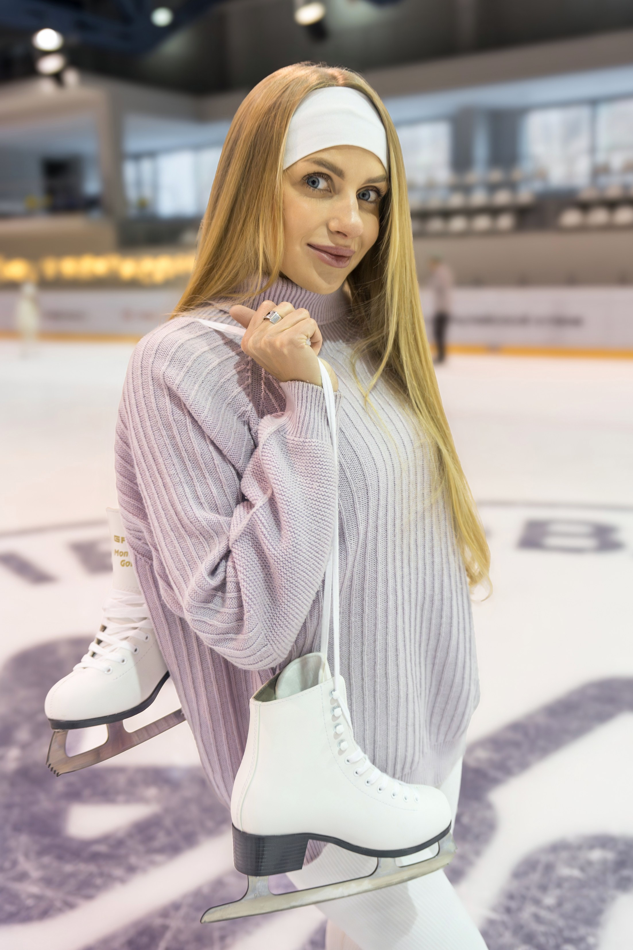 Контент съемка на катке для курорта Роза Хутор. Репортажный фотограф в Красной Поляне и Сочи Павлюченко Екатерина