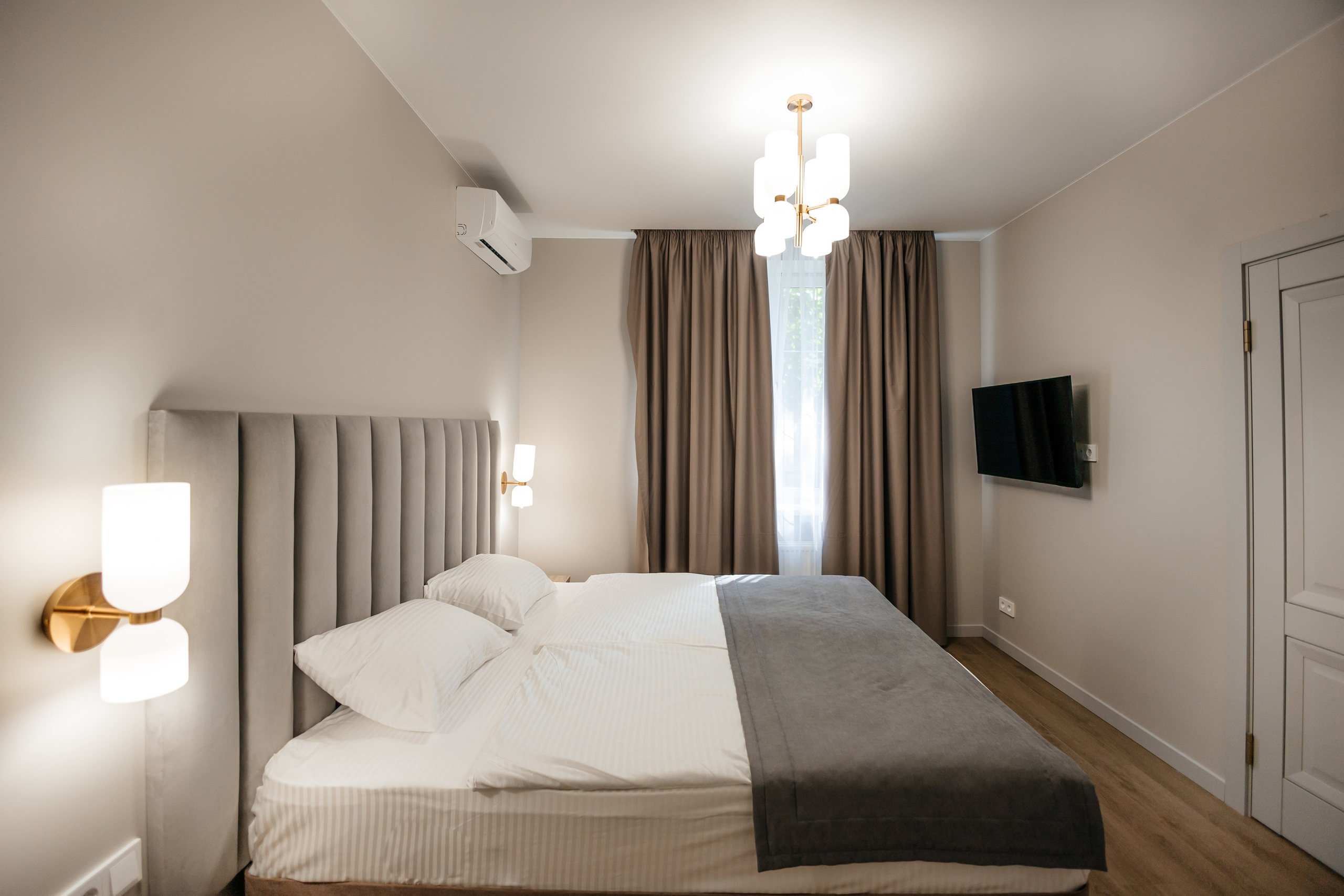 Дзержинского 32. Самый свадебный фотограф