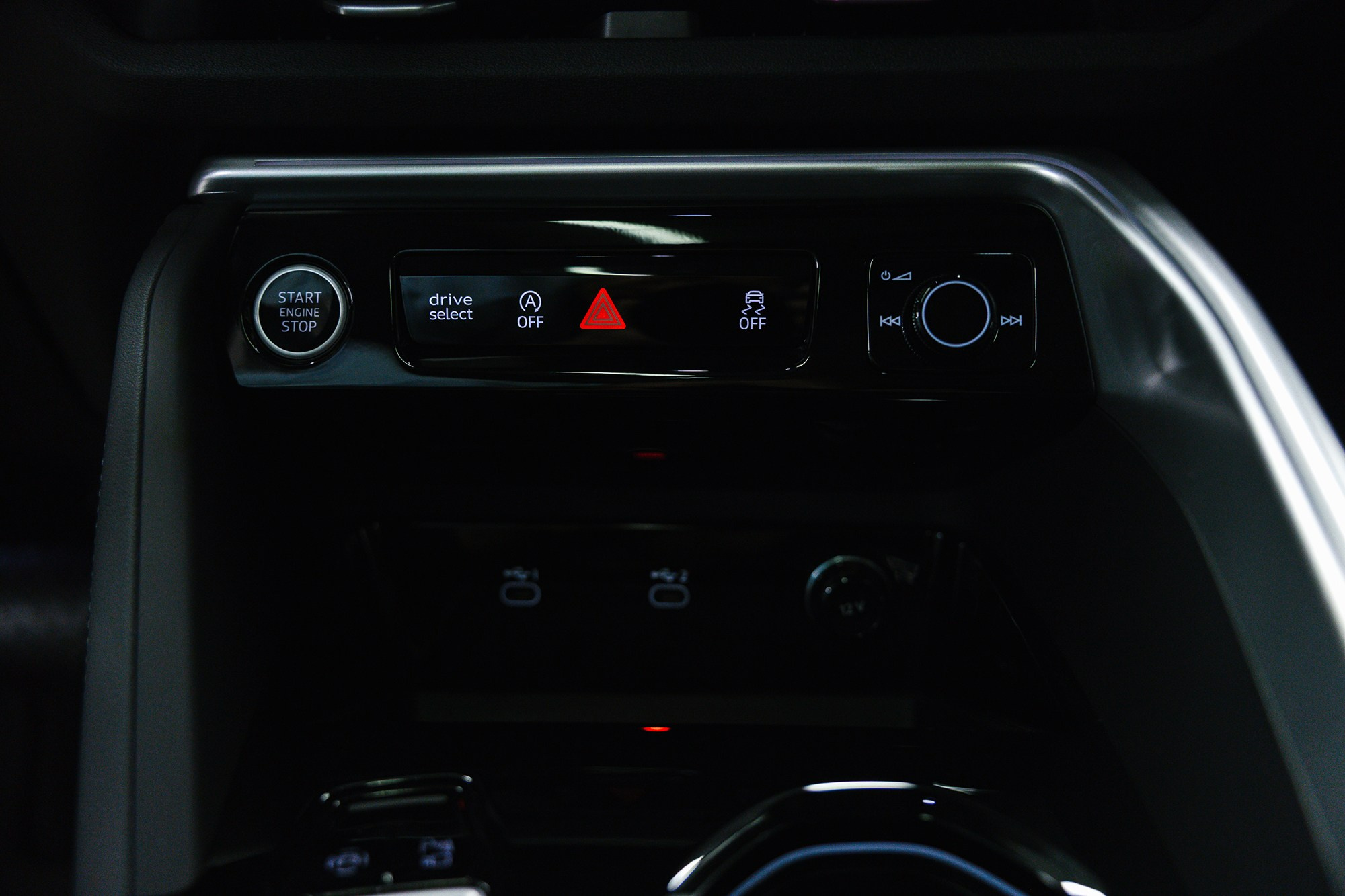 Audi Q5 Sportback 40 TFSI 2.0 quattro S tronic (204 л. с.). Автосалон «Х-Авто»