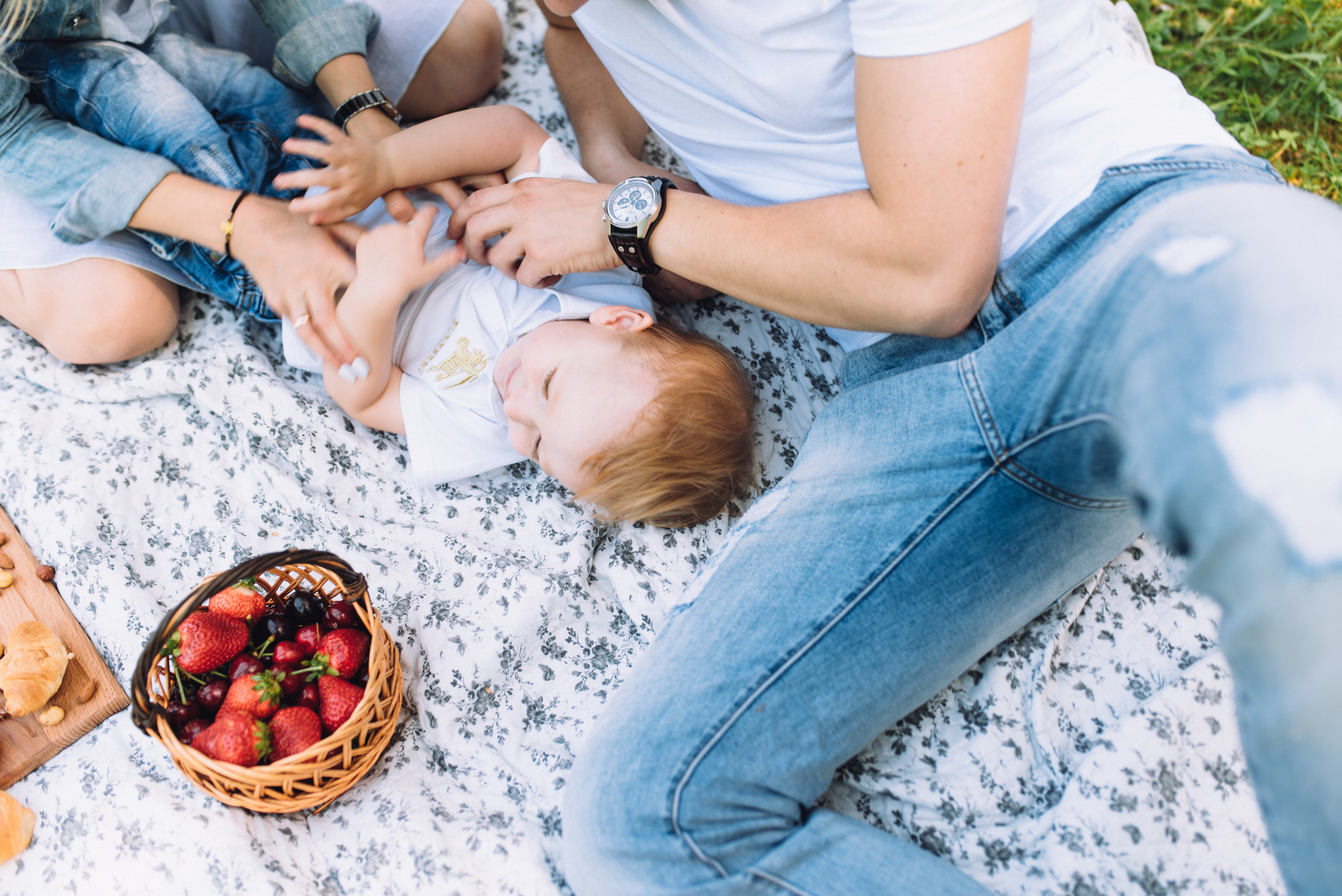 All you need is love and a dog. Wedding photograph in europe Vasencev Alexey
