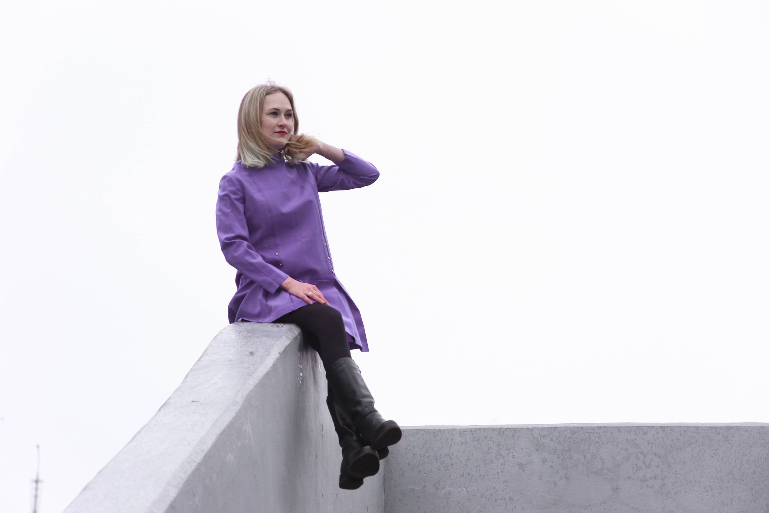 Маша на набережной. Часть 2. Фотограф Пермь. Фотосессия в фотостудии Перми и на свежем воздухе