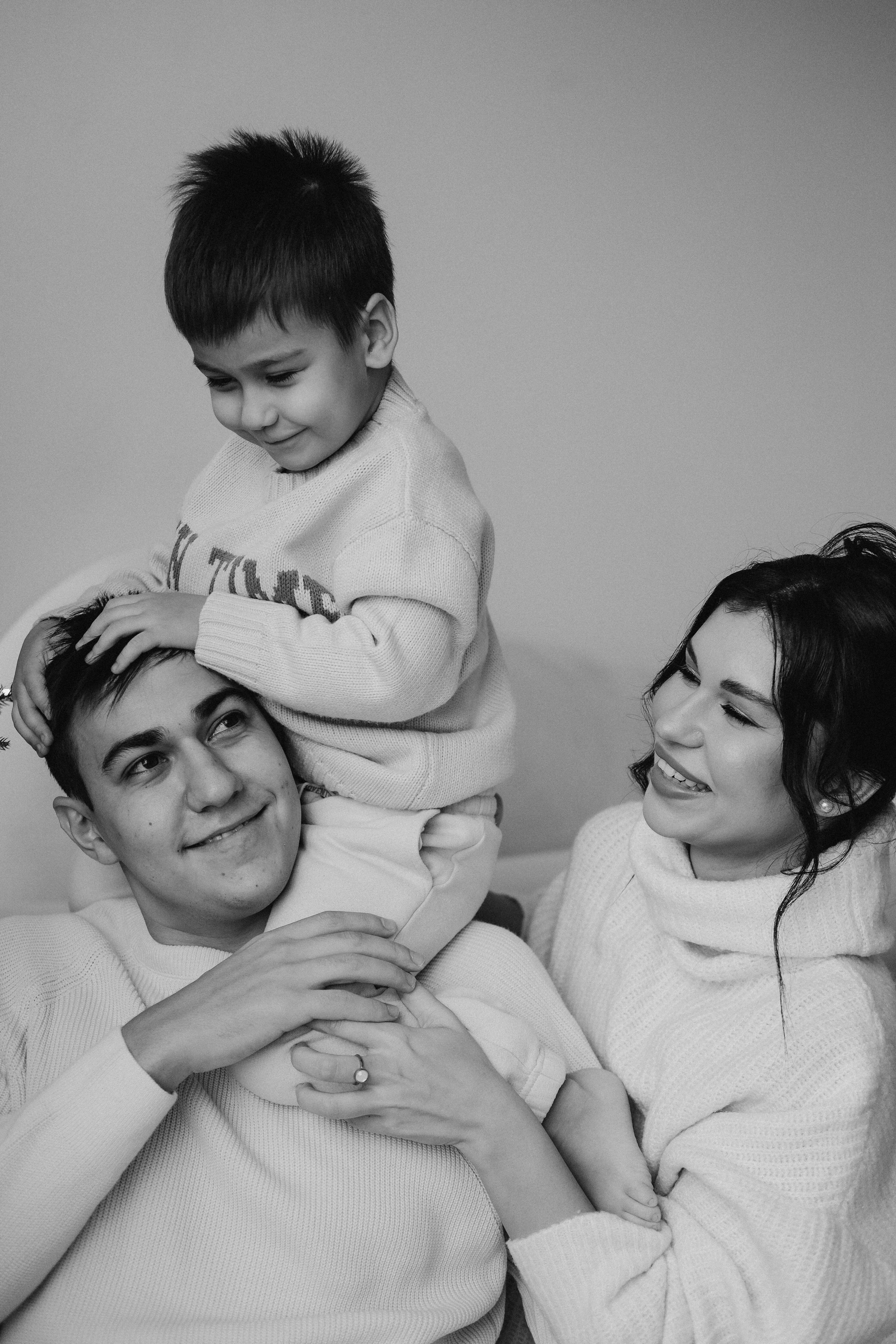 Семья Сенатос. Главная