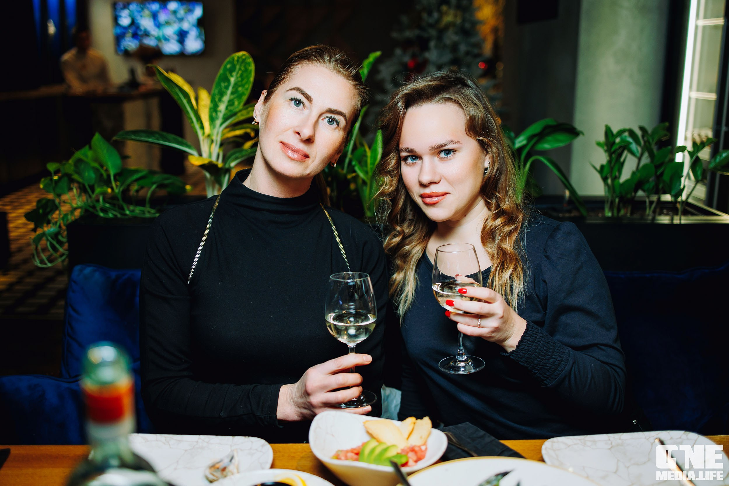 Клубный концерт в El Greco: Братья Грим. One Media Life: фоторепортажи, фотоотчеты с мероприятий и заведений