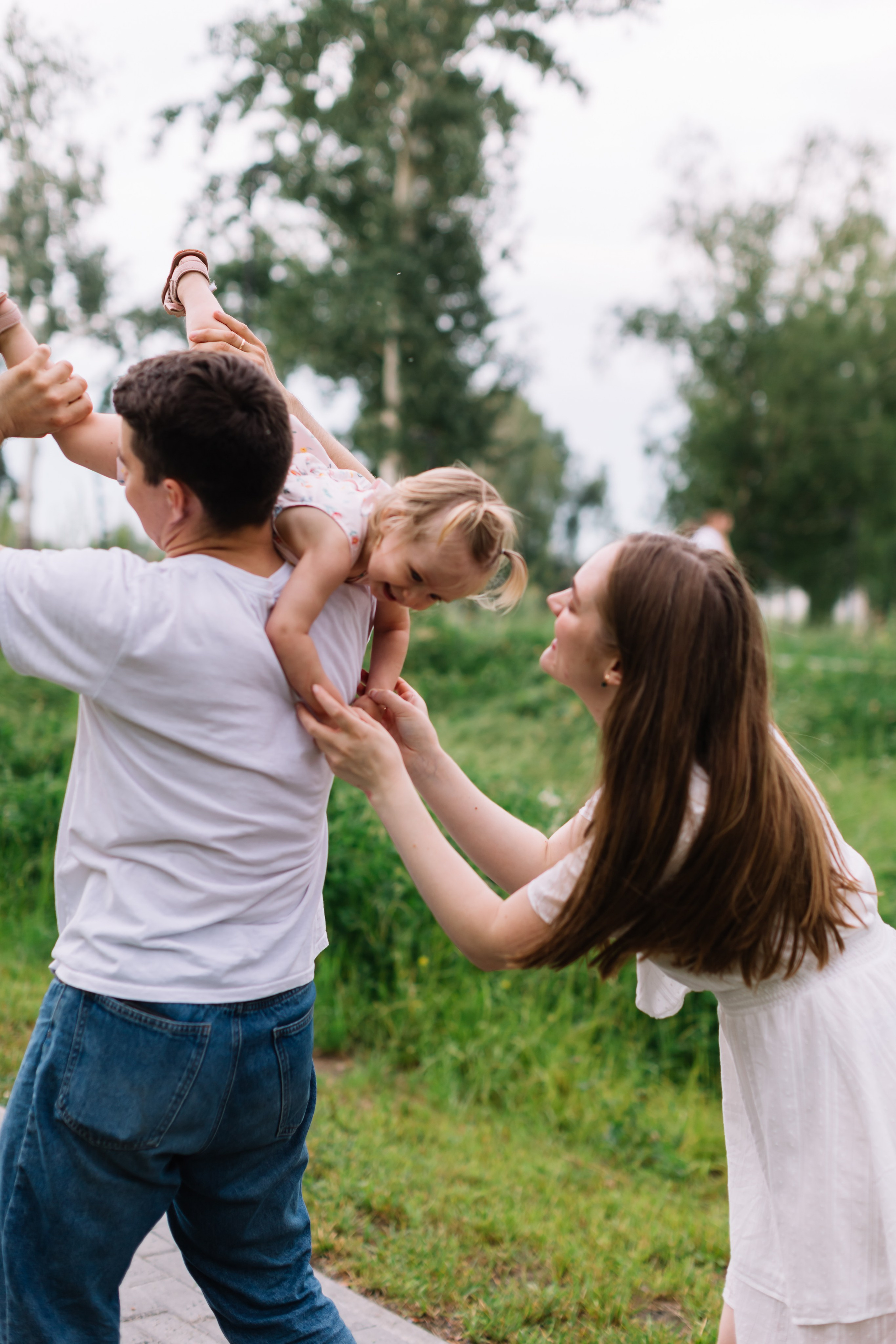 алёна малахова фотограф новосибирск семейный детский домашняя фотосессия в новосибирске день рождения репортажная съёмка фотосессия с лошадьми на конюшне деревня алтай  на природе фотосессия в детском саду мама и сын предложение руки и сердца идея  помолвка фотосессия берег закат детский день рождения годик торт аниматор лофт игровая продолжение следует prodoljenie_sleduet_  корпоратив тимбилдинг первоклашка линейка  контент  бизнес портрет оперный новат франция берет весна девушка мама и дочь мать и дитя