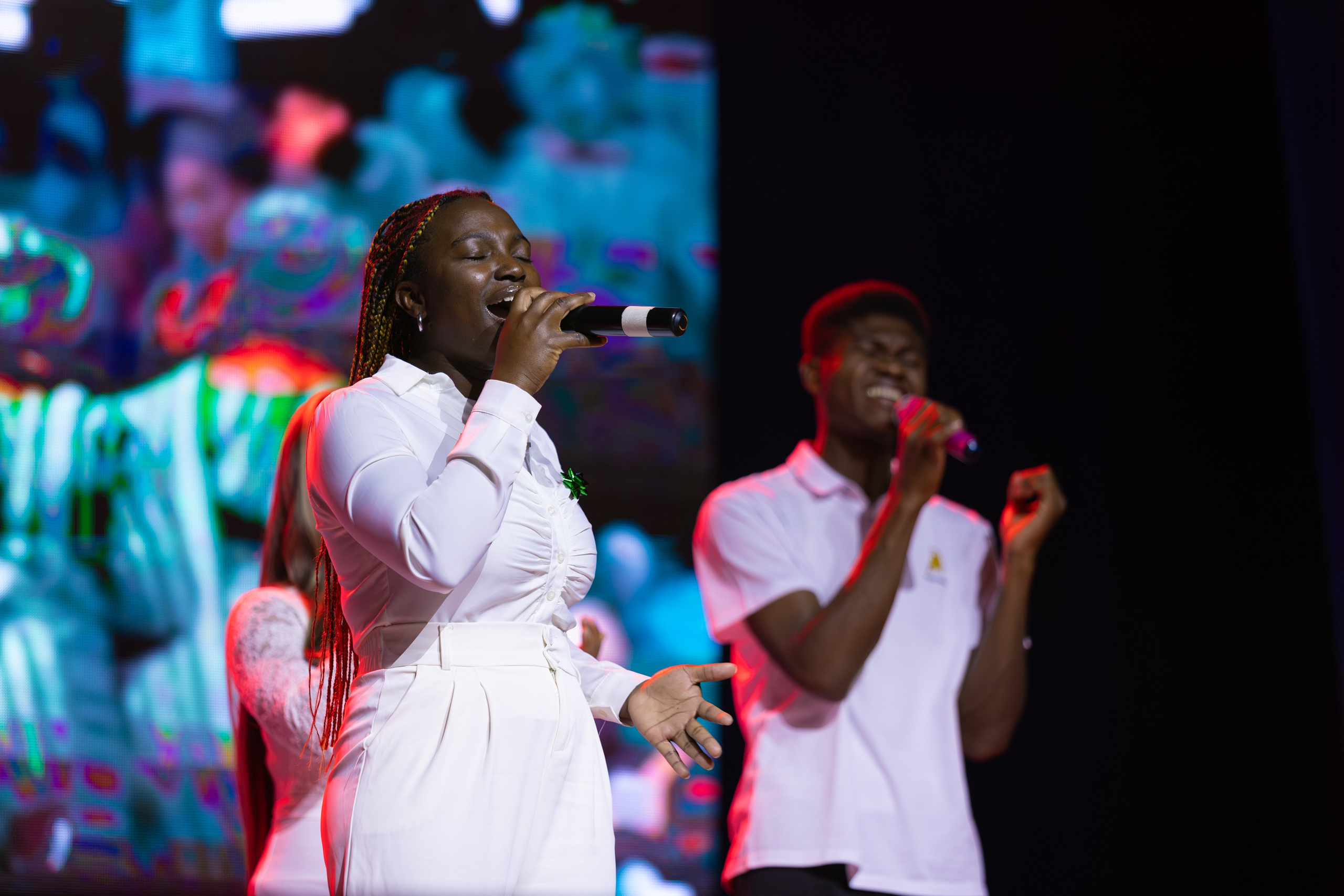 День международного студенческого единства в ДВФУ. Олег Катакинов| Репортажный фотограф в городе у моря (Владивосток)