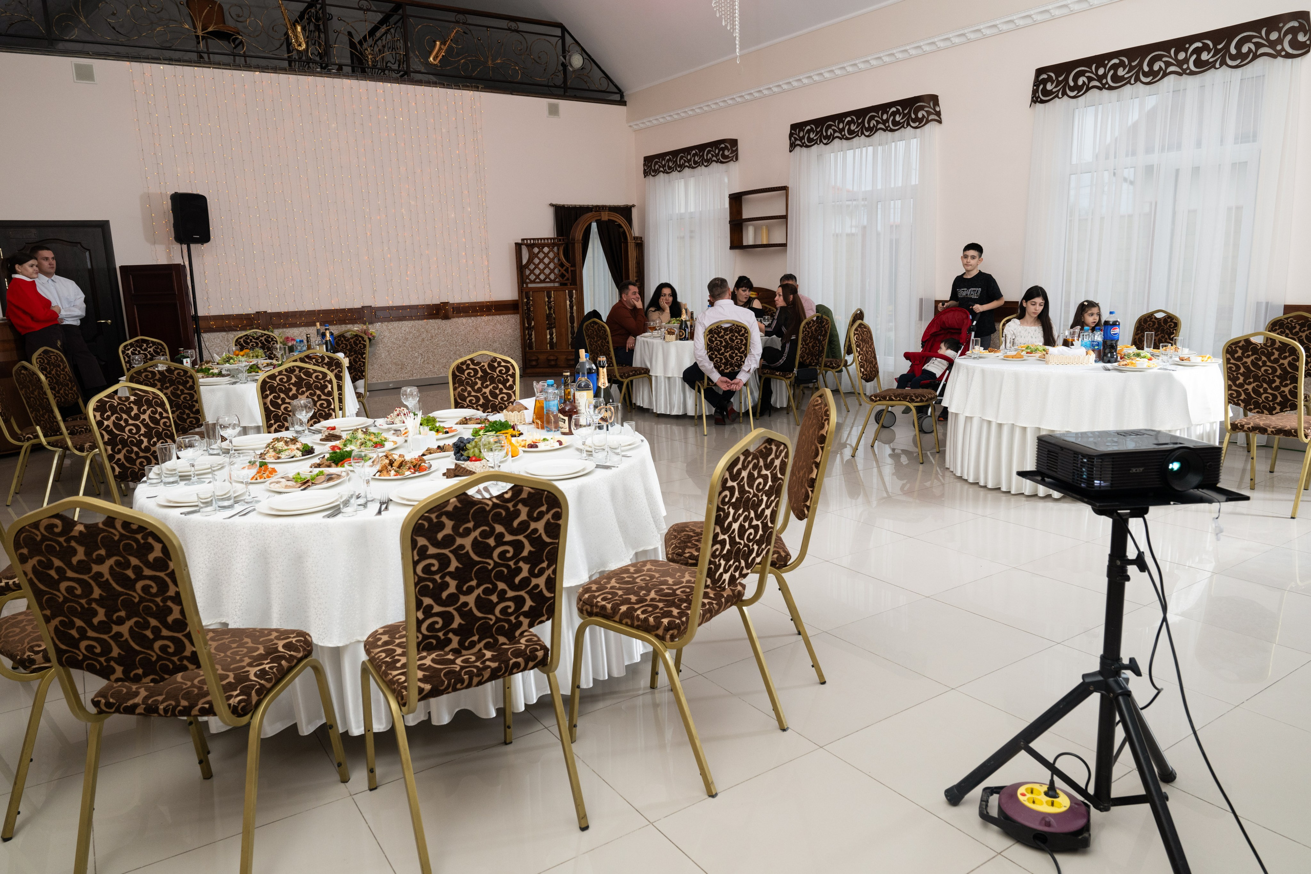 Юбилеи и Корпоративы. Студийный и свадебный фотограф и видеограф в Севастополе — Юлия Макаренко