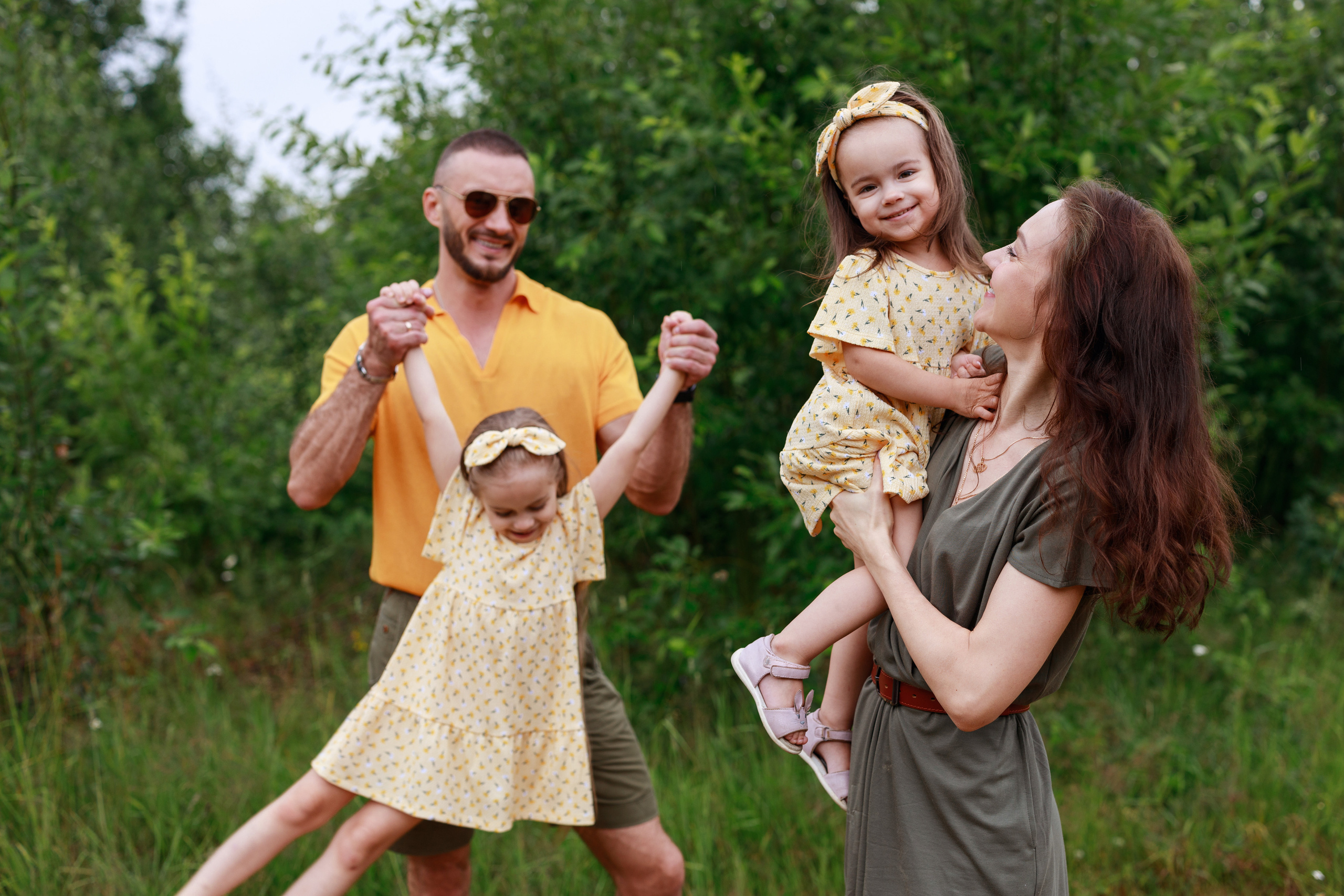 Семейная фотосессия в фотостудии Санкт-Петербург. Фотограф Санкт-Петербург Конюхова Мария