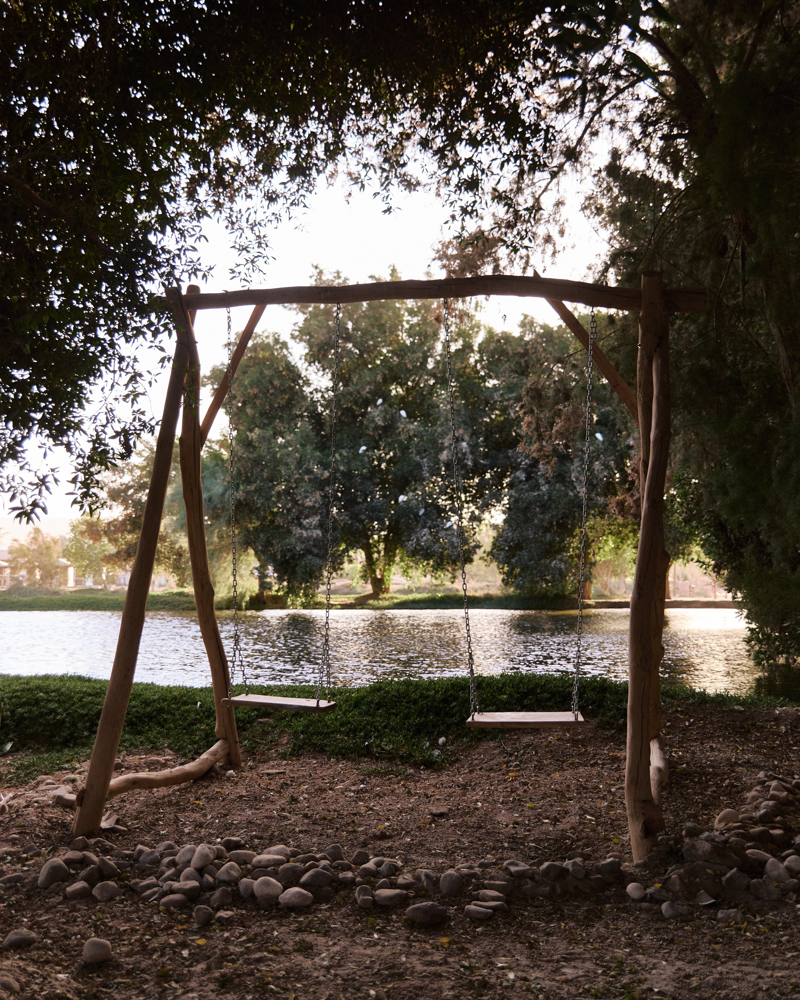 Природа сквозь. Jorgis Talè — photographer, kind person, teacher of arts and other mag