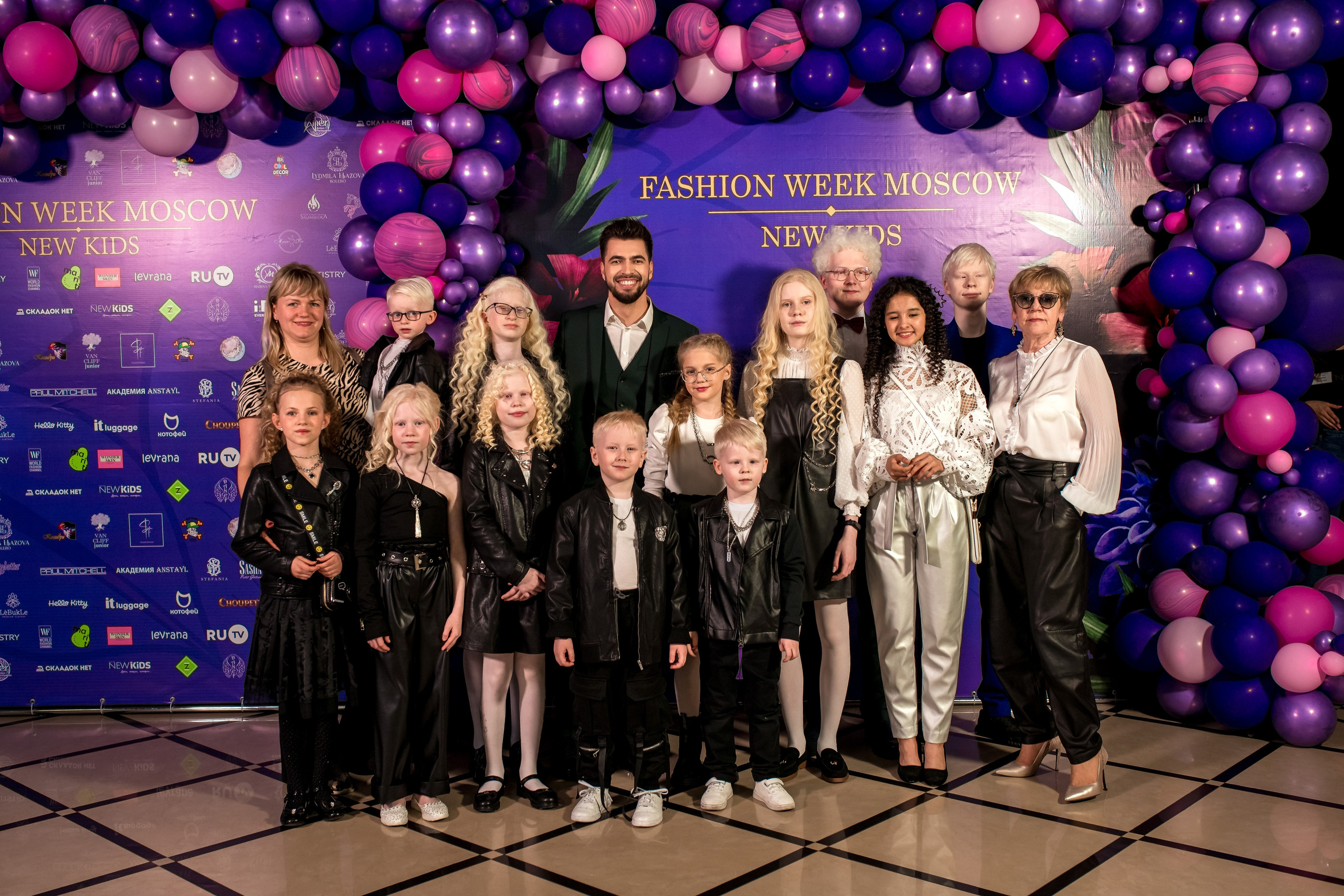 Показ Итальянской моды в России весна 2022. Женский фотограф Крещение Венчание Москва Брянск