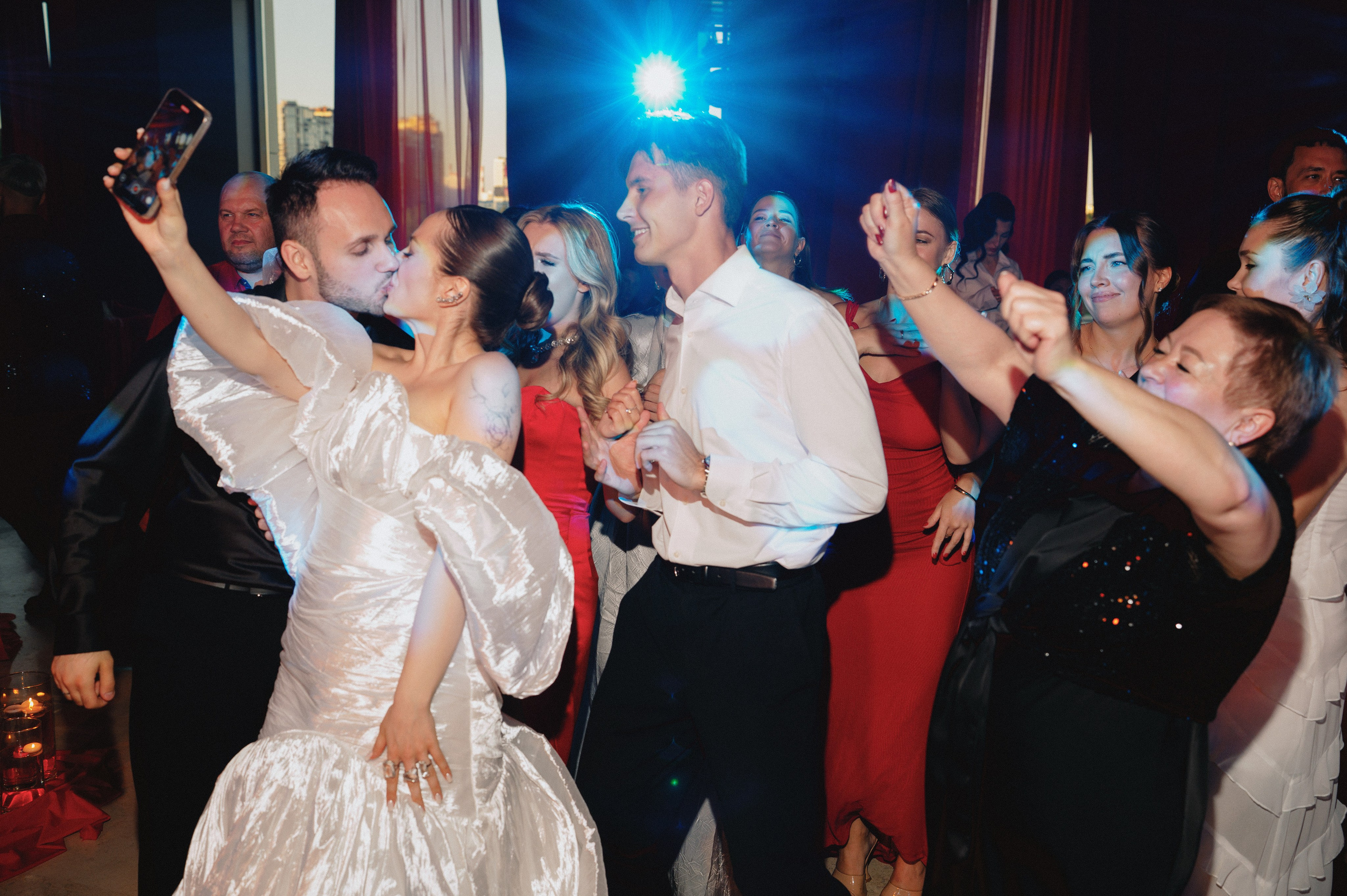 Анастасия и Карен. Репортажный и свадебный фотограф в Сургуте