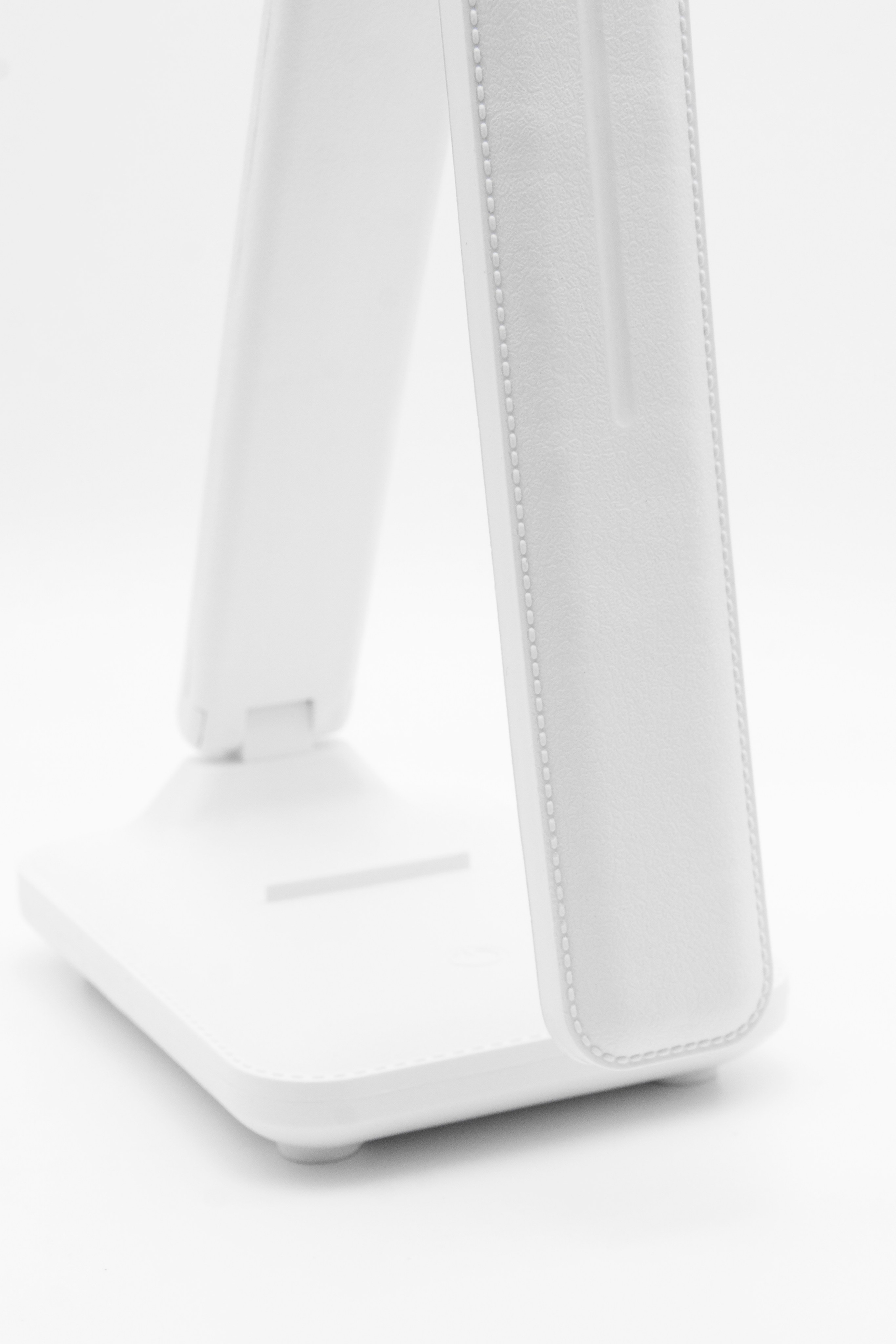 Фотографии для каталогов и интернет-магазинов. Предметный фотограф в Москве и Московской области