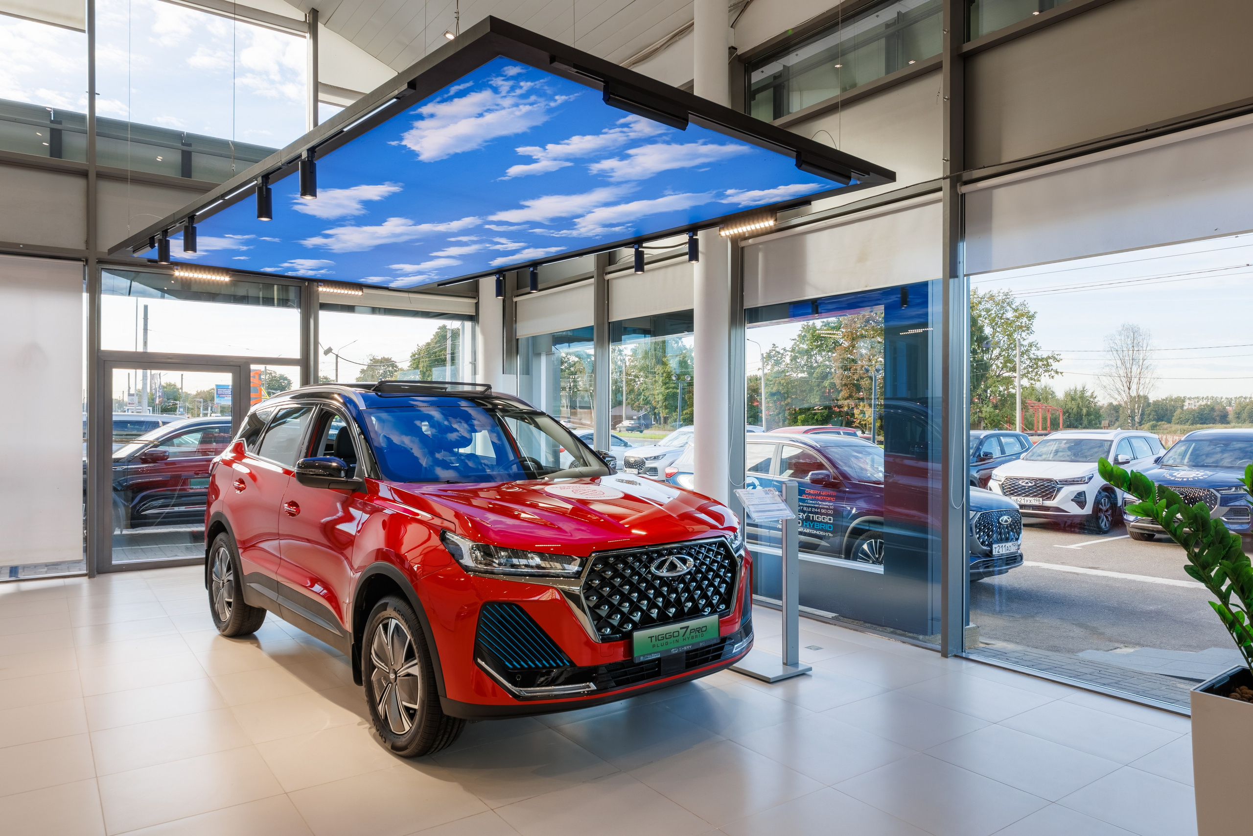 Фото для автомобильного дилерского центра в СПб