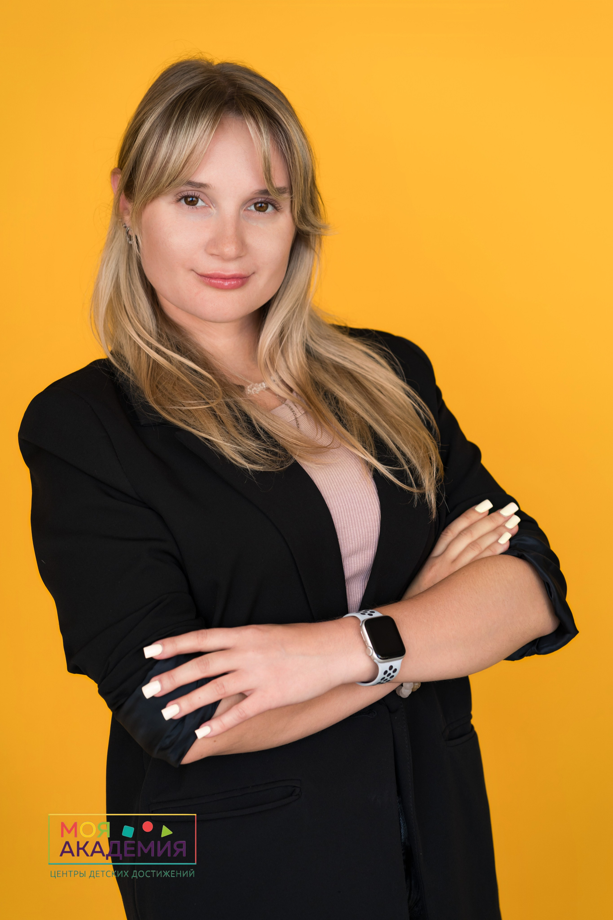 Корпоративные портреты сотрудников. Свадебный и семейный фотограф в Омске Белозерова Александра