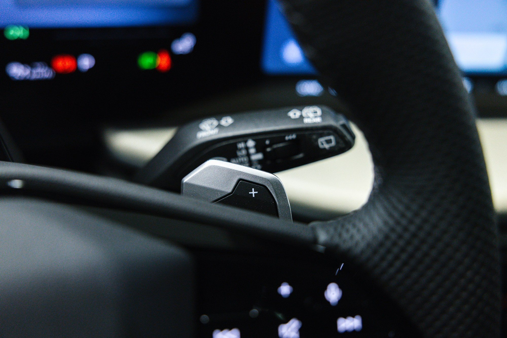 Audi Q5  40 TFSI 2.0 S tronic (204 л. с.). Автосалон «Х-Авто»