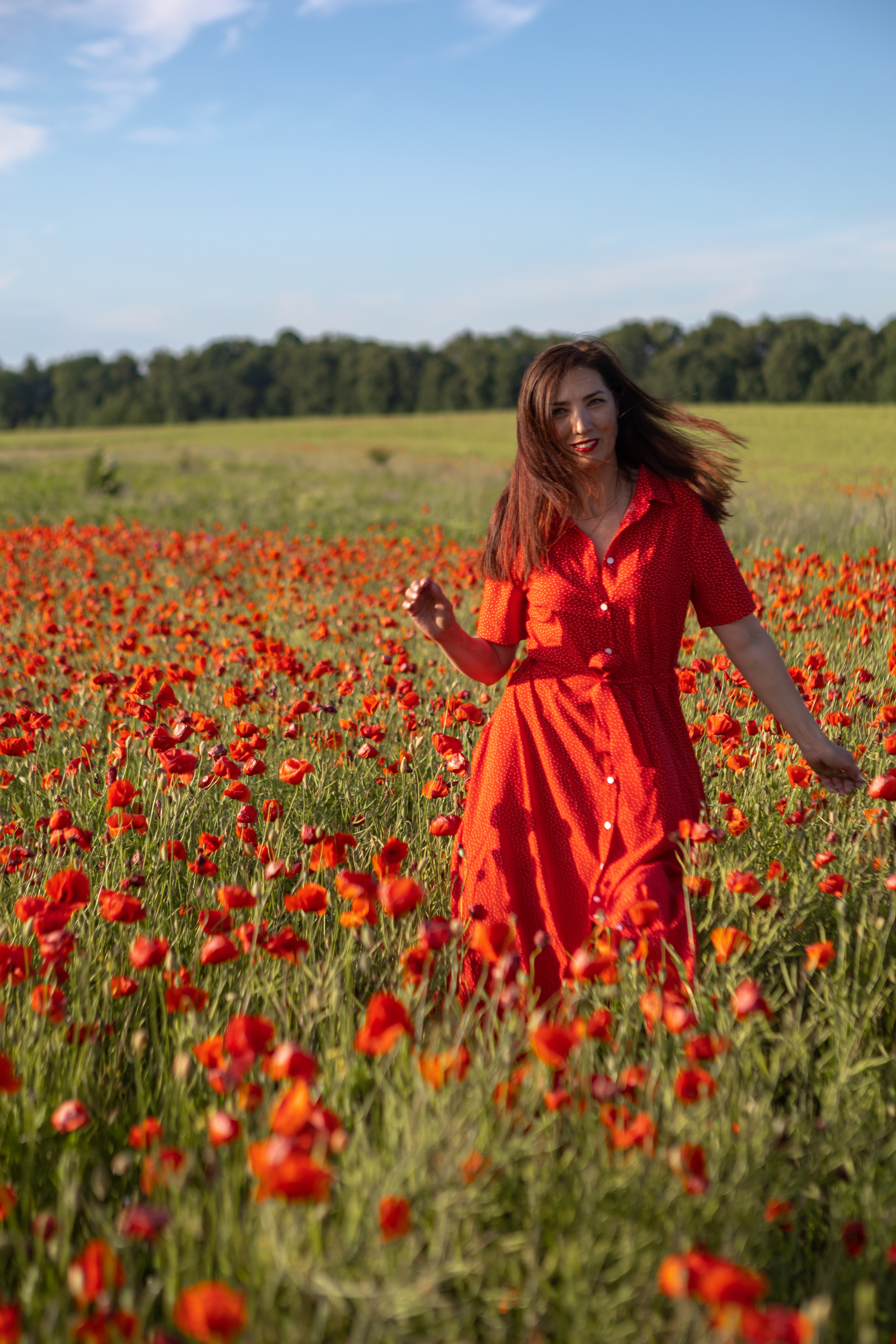 Съемки людей. AI-контент (генерации ИИ-фото и видео), стоковые фотографии Калининградской области