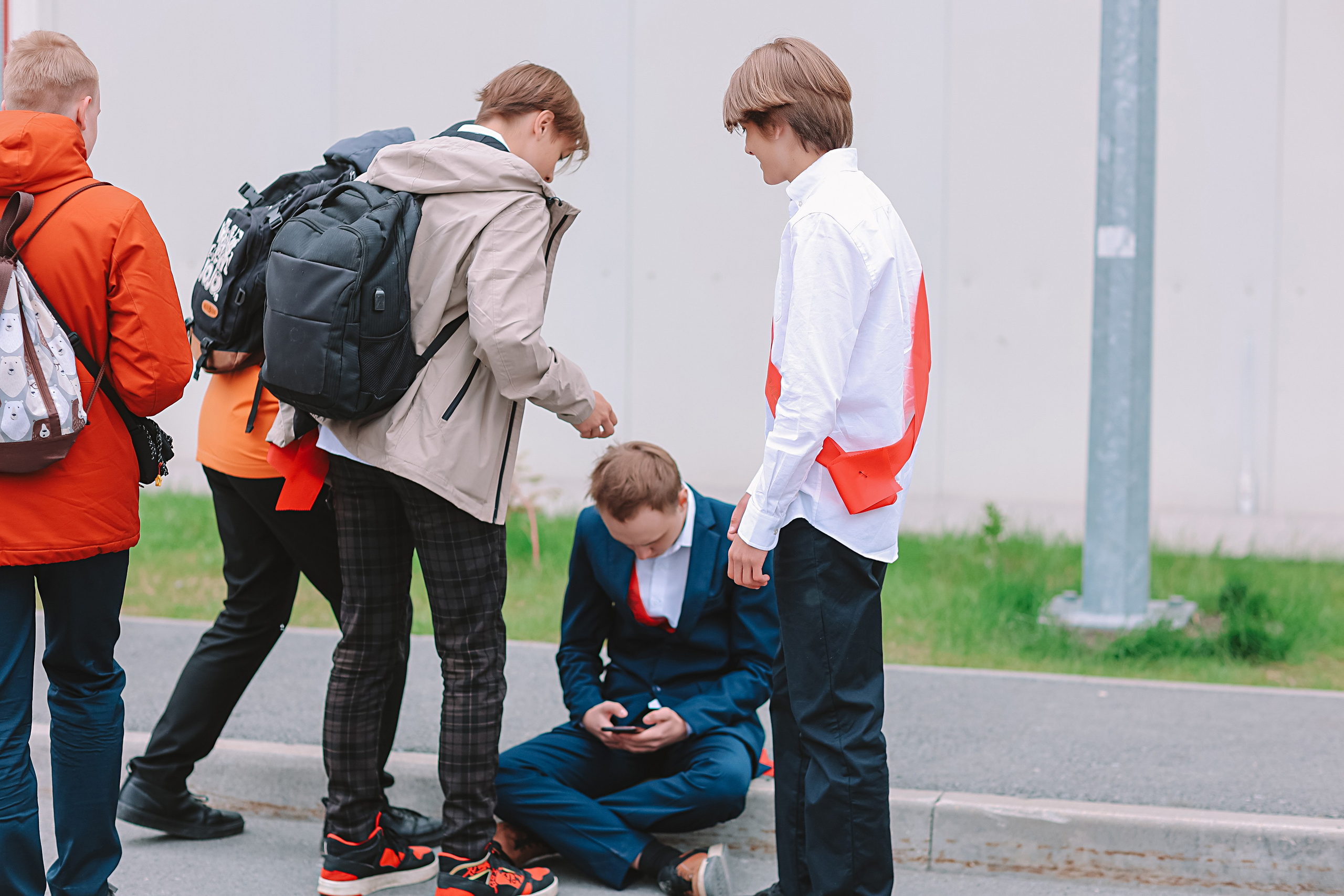 Последний звонок. Семейный фотограф Тюмень, фотограф на роды Салмина Мария