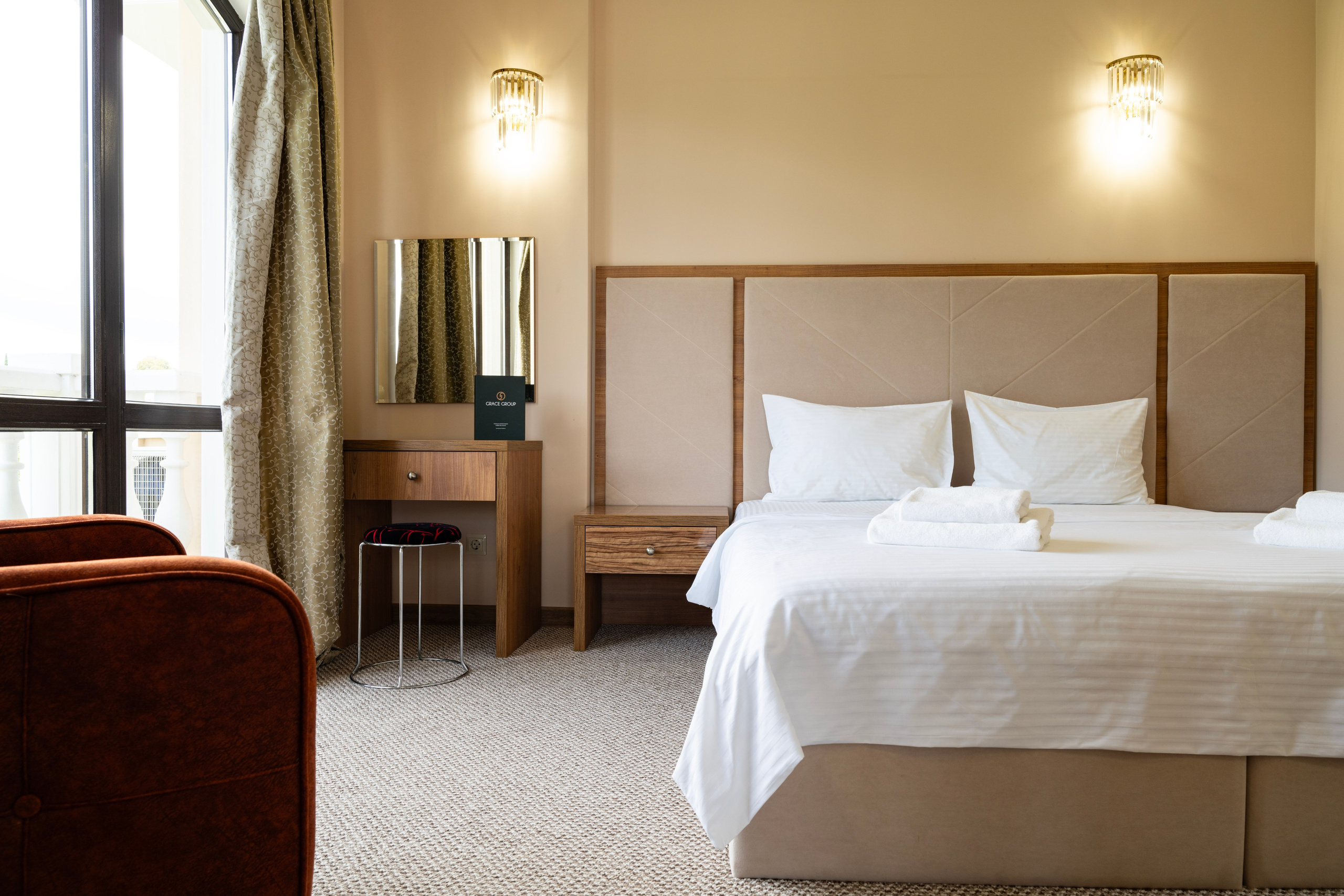 Грейс Фаорс. Главная