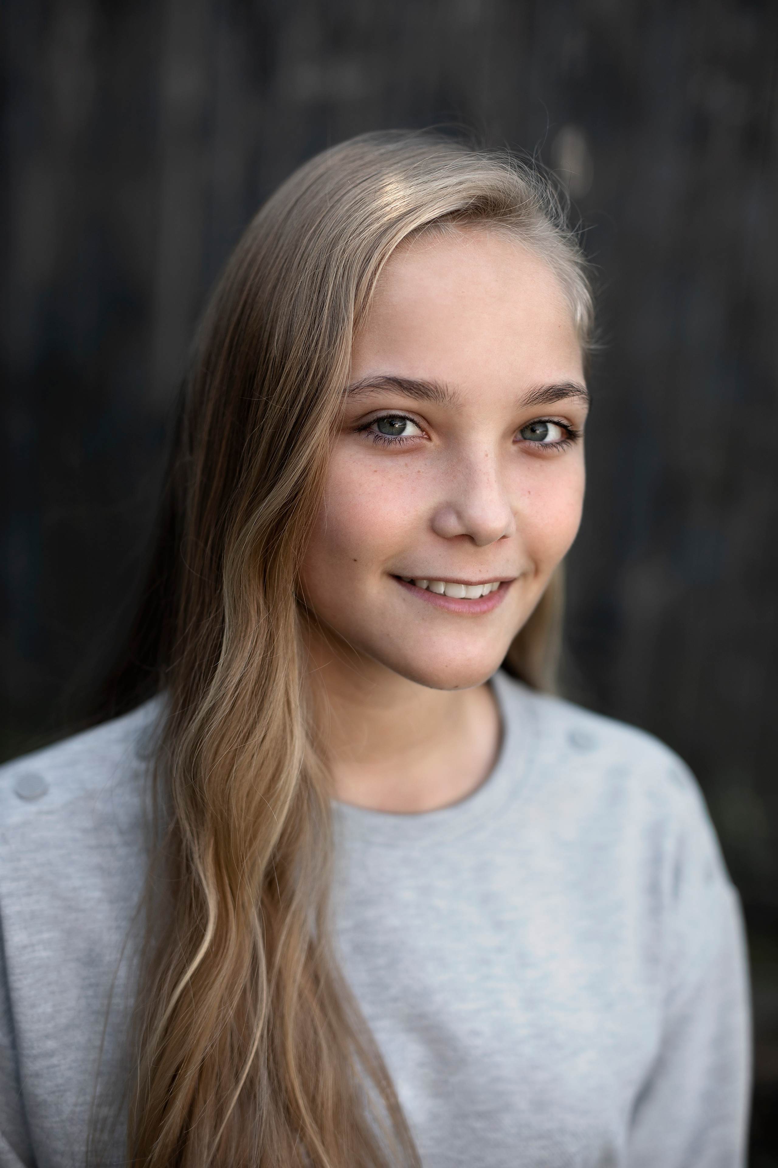 Школьный портрет. Средняя школа. Фотограф в Москве Надуева Татьяна. Женский портрет, детский портрет, с