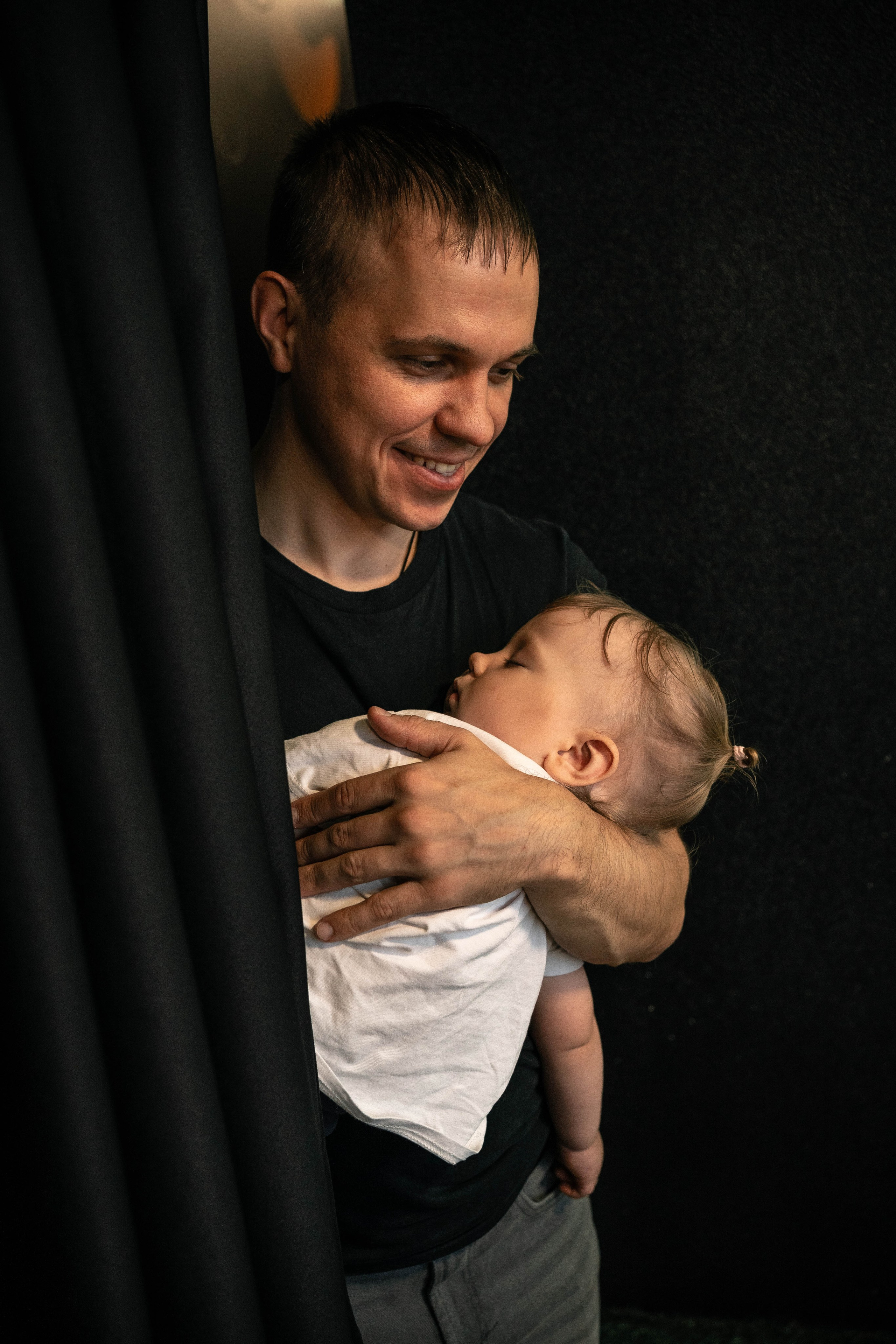 Праздники. Человек с камерой