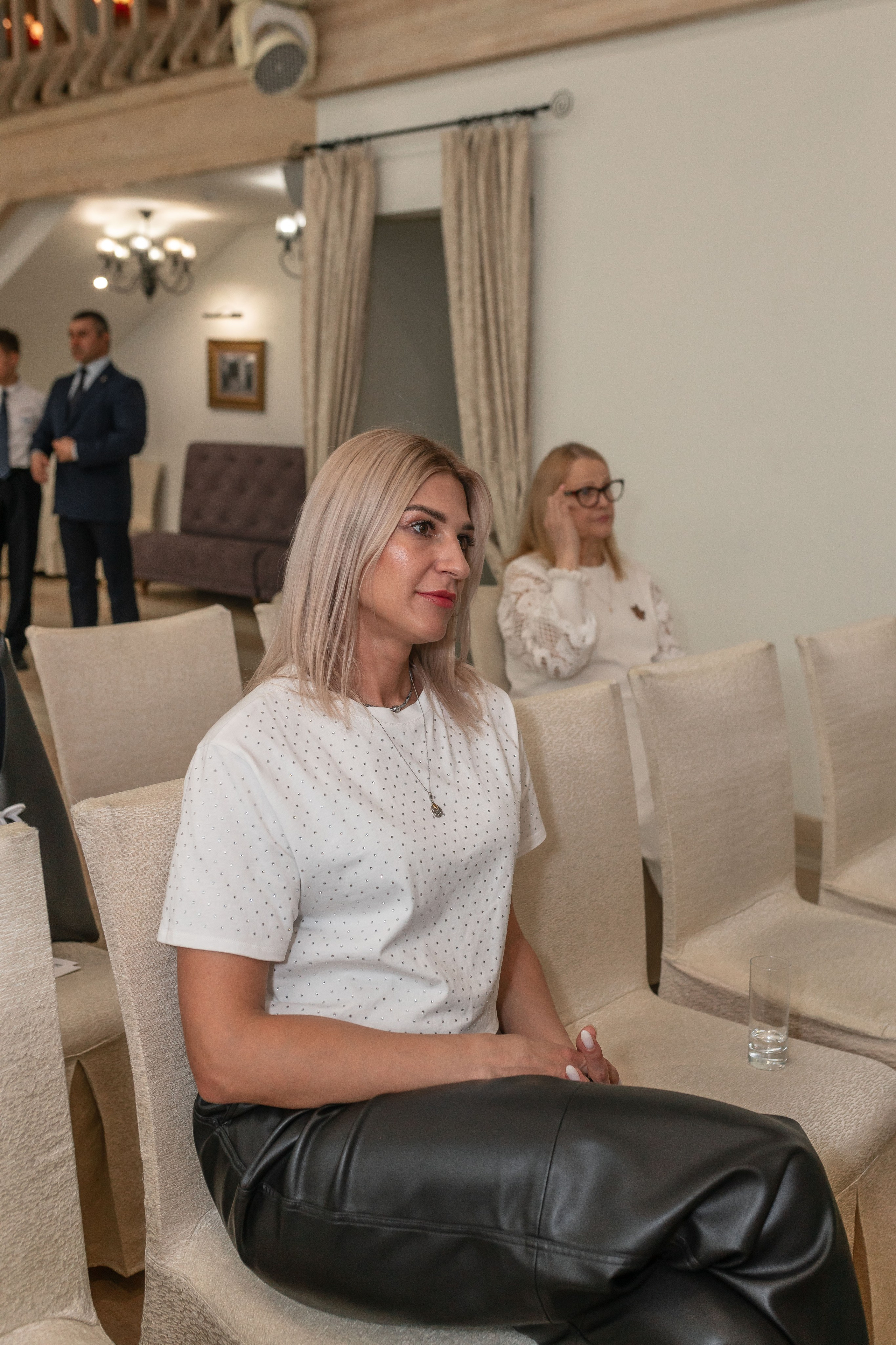 МИССИС БИЗНЕСС 2024. Репортажный фотограф в Новосибирске