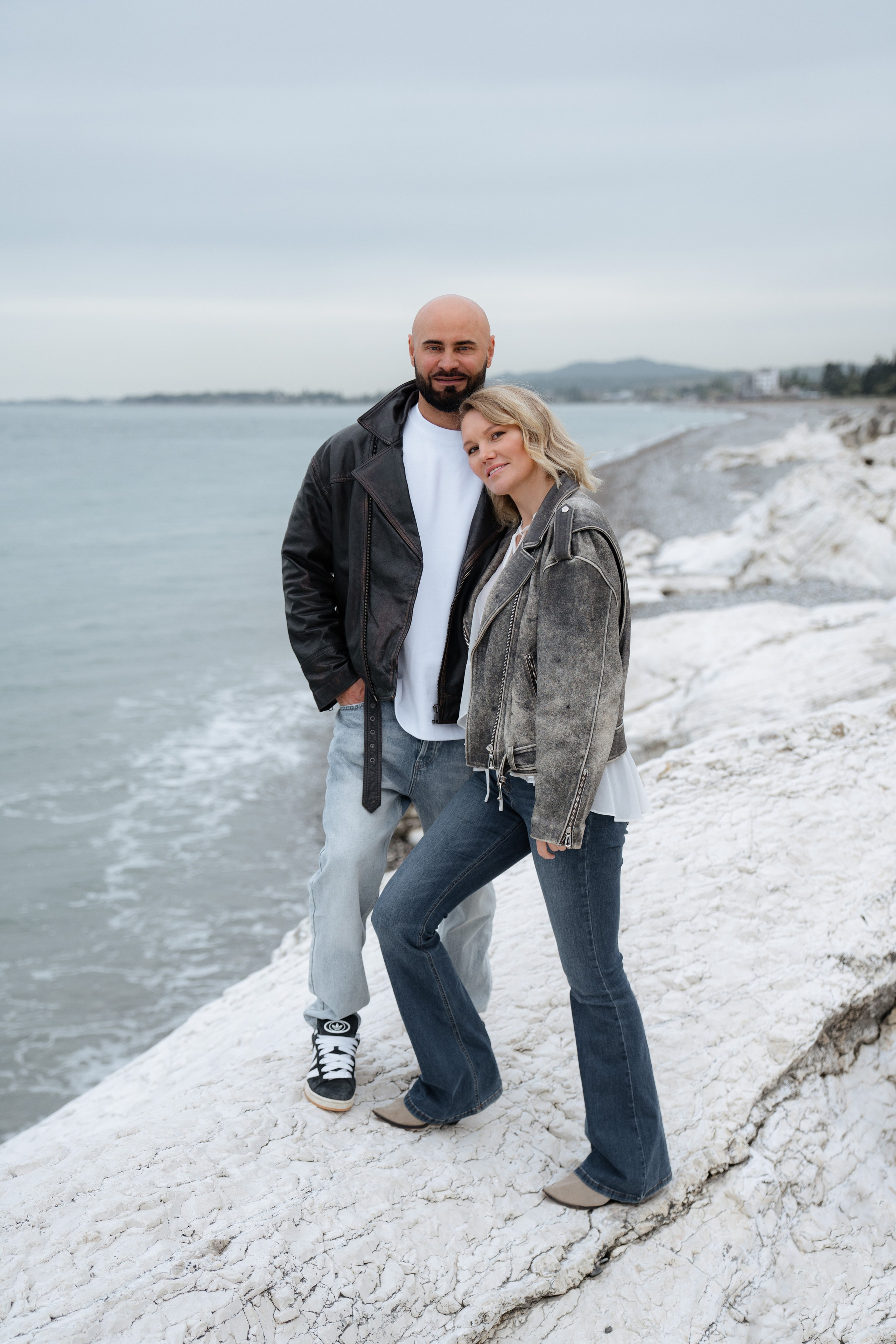 Виктор и Екатерина — Фототур в Абхазию. Свадебный фотограф в Сочи и Адлере — Фотосессии на море и в горах | Виктор Рогулев