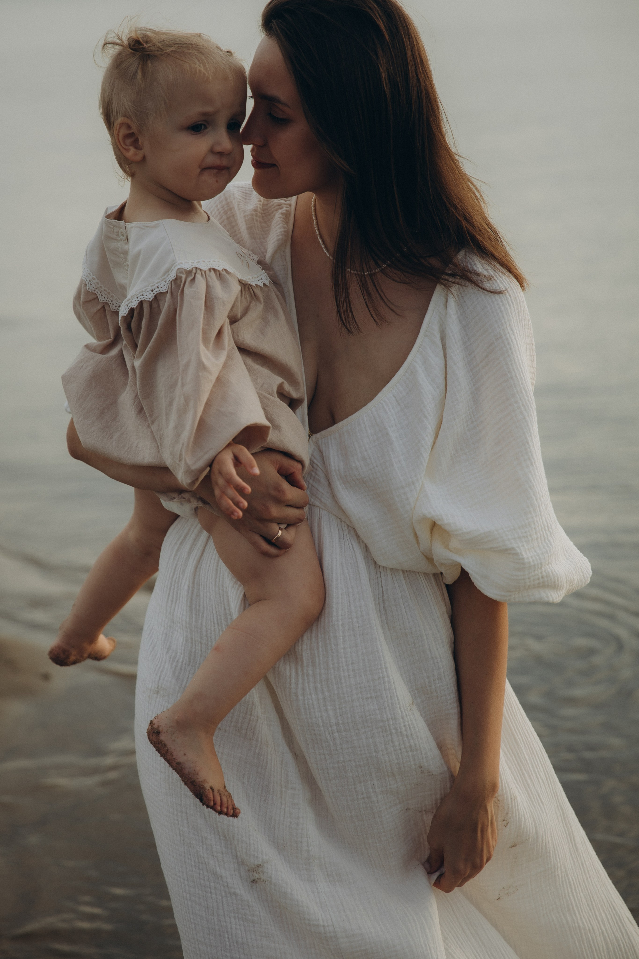 У озера. Фотограф  Челябинск Варвара Шарапова