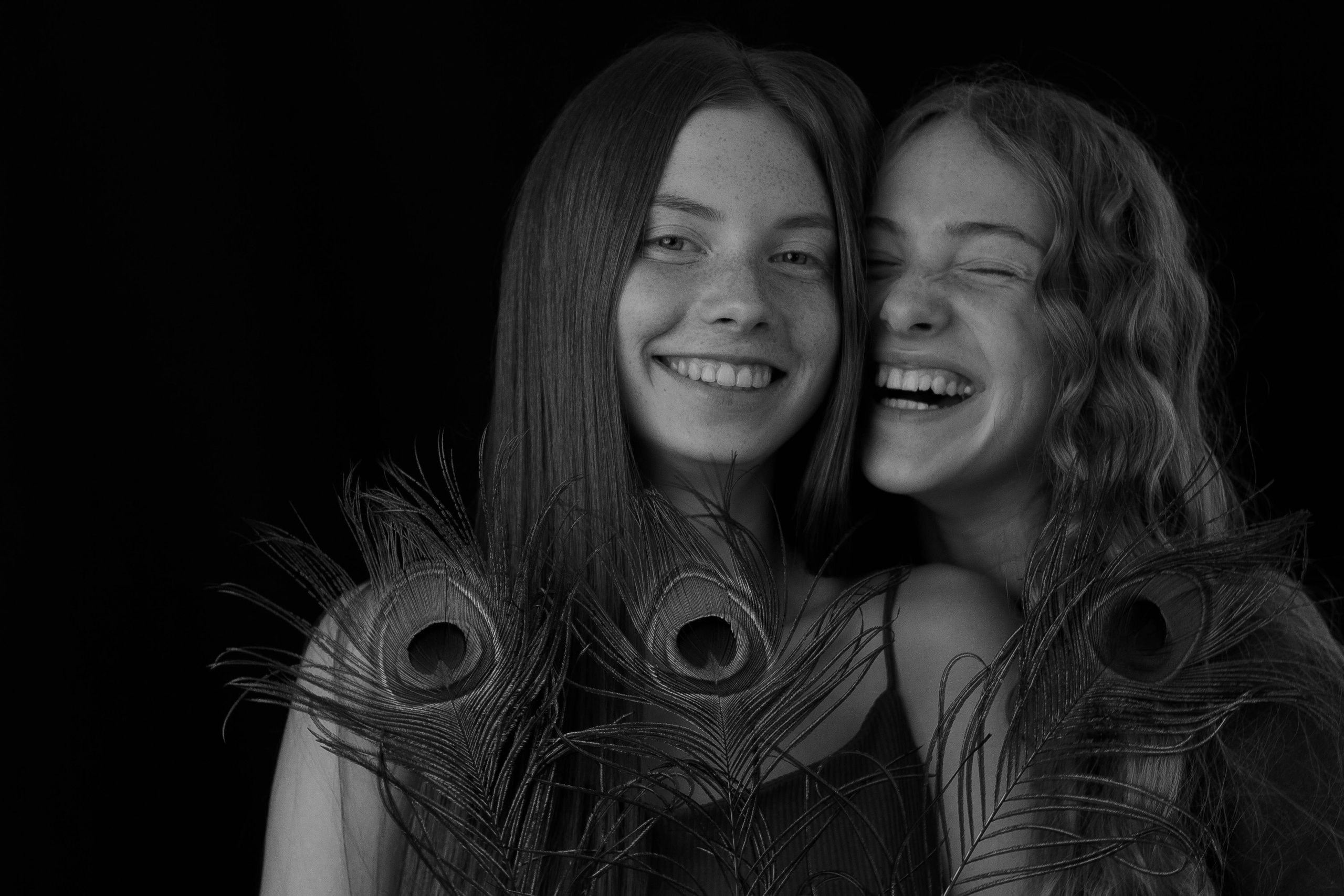 Дарья и Александра. Женский фотограф Татьяна Ветер. Работаю в Волгограде