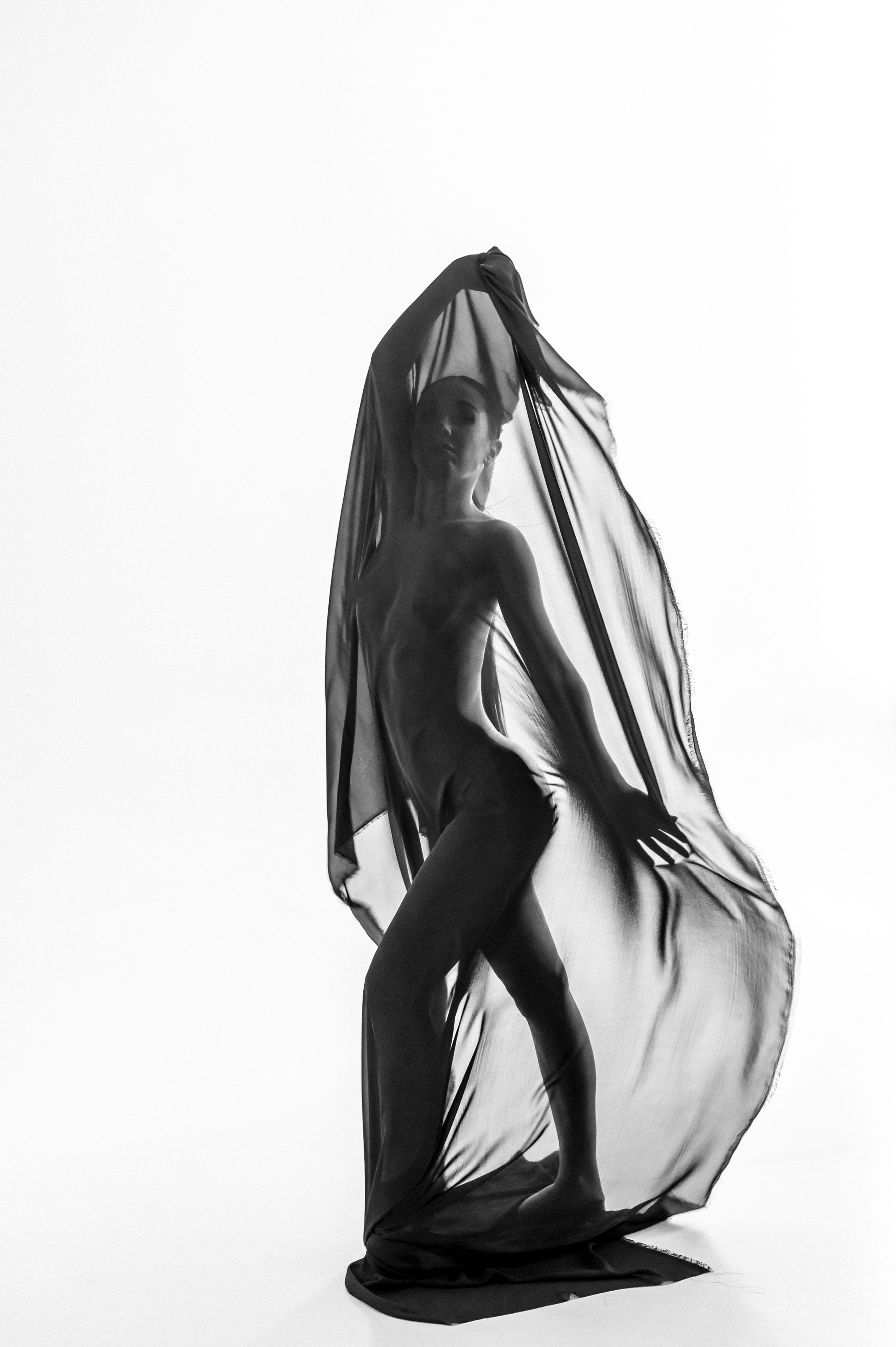 «Парящая ткань». Фотограф