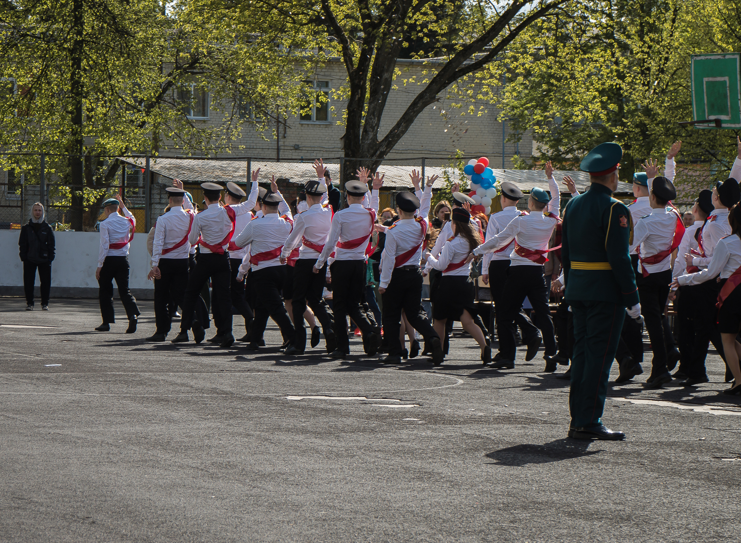 Фотосъемка в детском саду фотосъемка в школе Дипломы Выпускник Фотопла. Фотосъемка в детском саду и школе. Фотоальбомы и фотокниги ВЫПУСКНИК