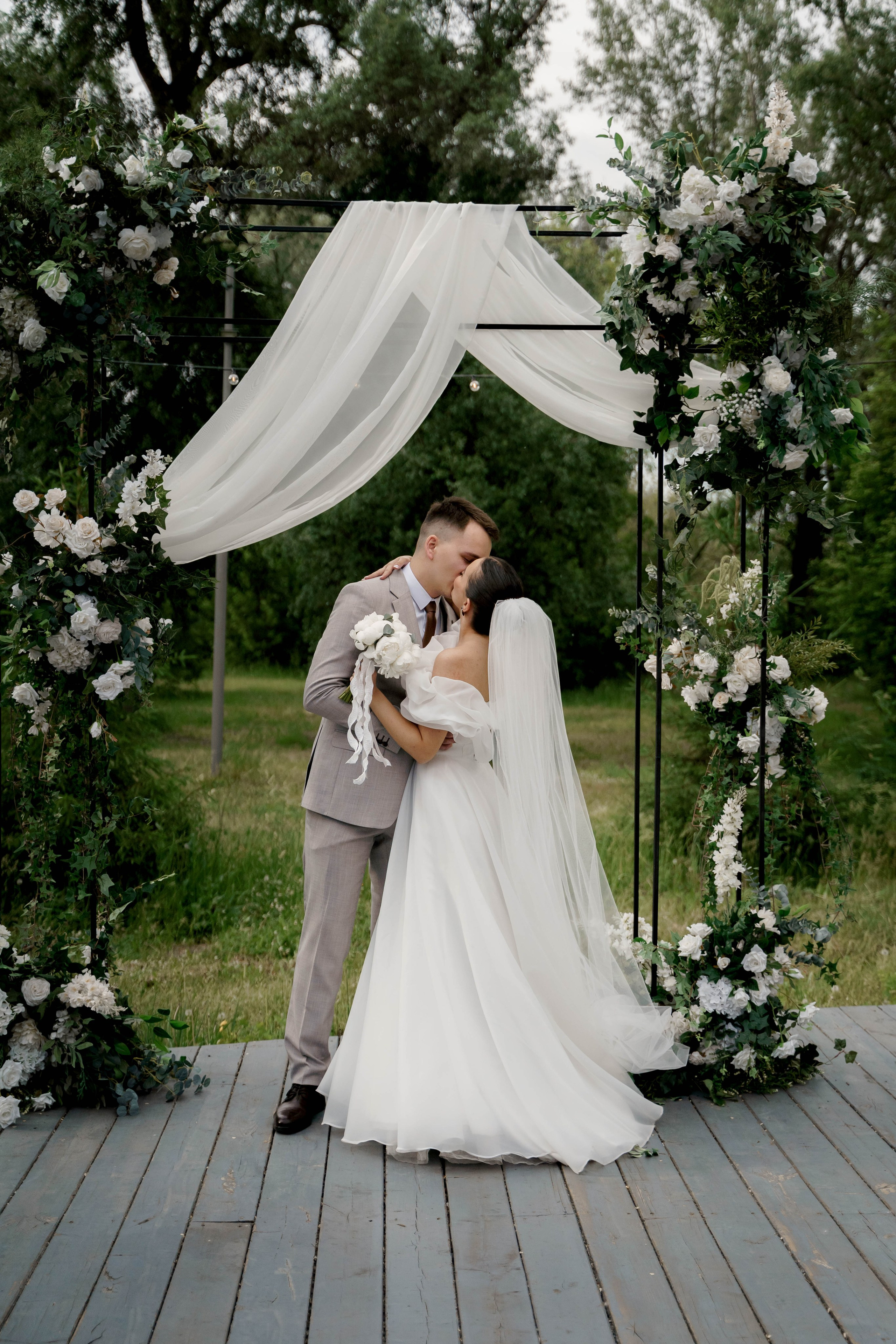 Глеб и Алсу Локация Вилла-Небеса. Свадебный фотограф Казань Анастасия Доле