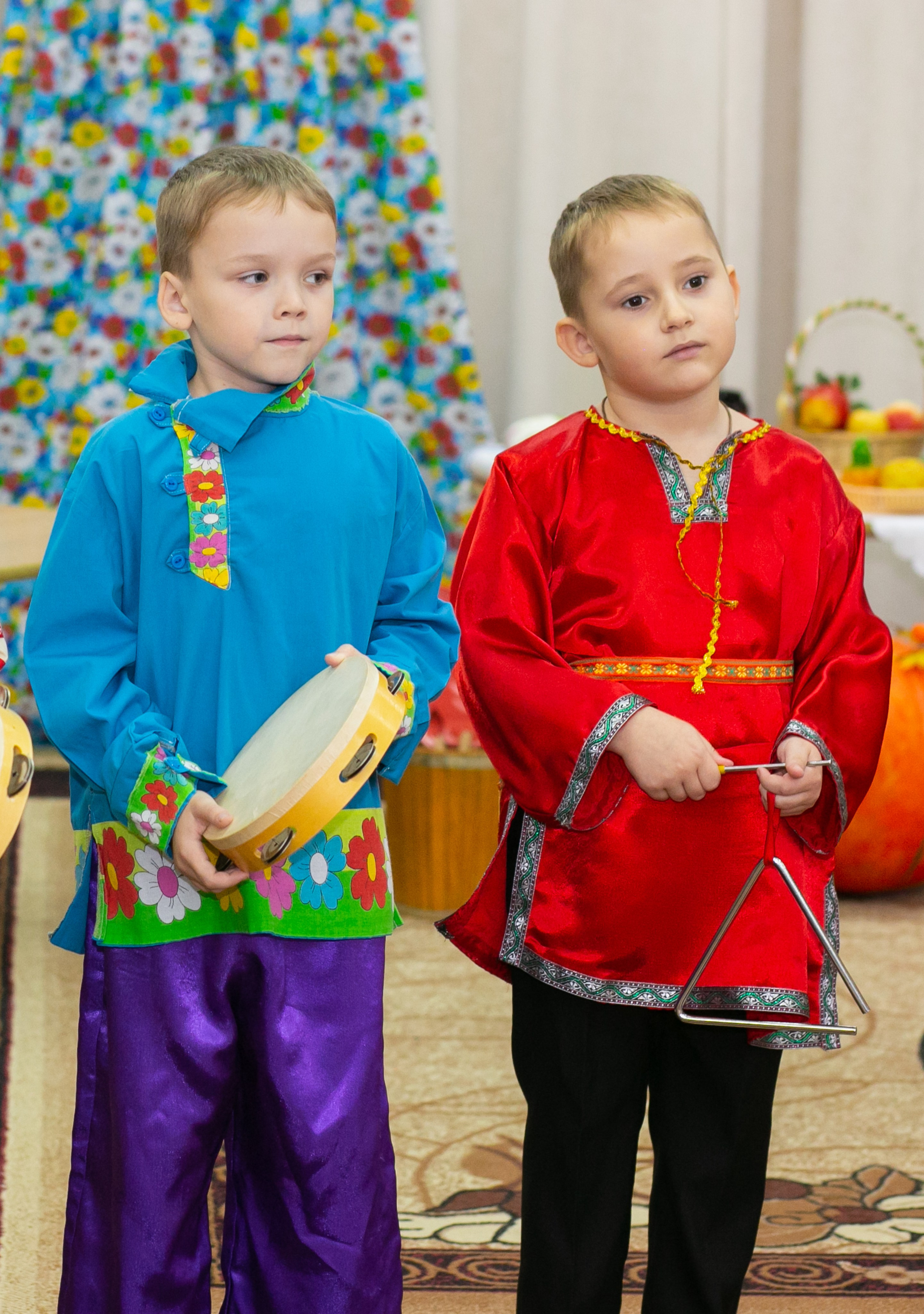 Выпускные и Утренники. Фотограф новорожденных и семейный фотограф НСО г. Бердск Марина Львова