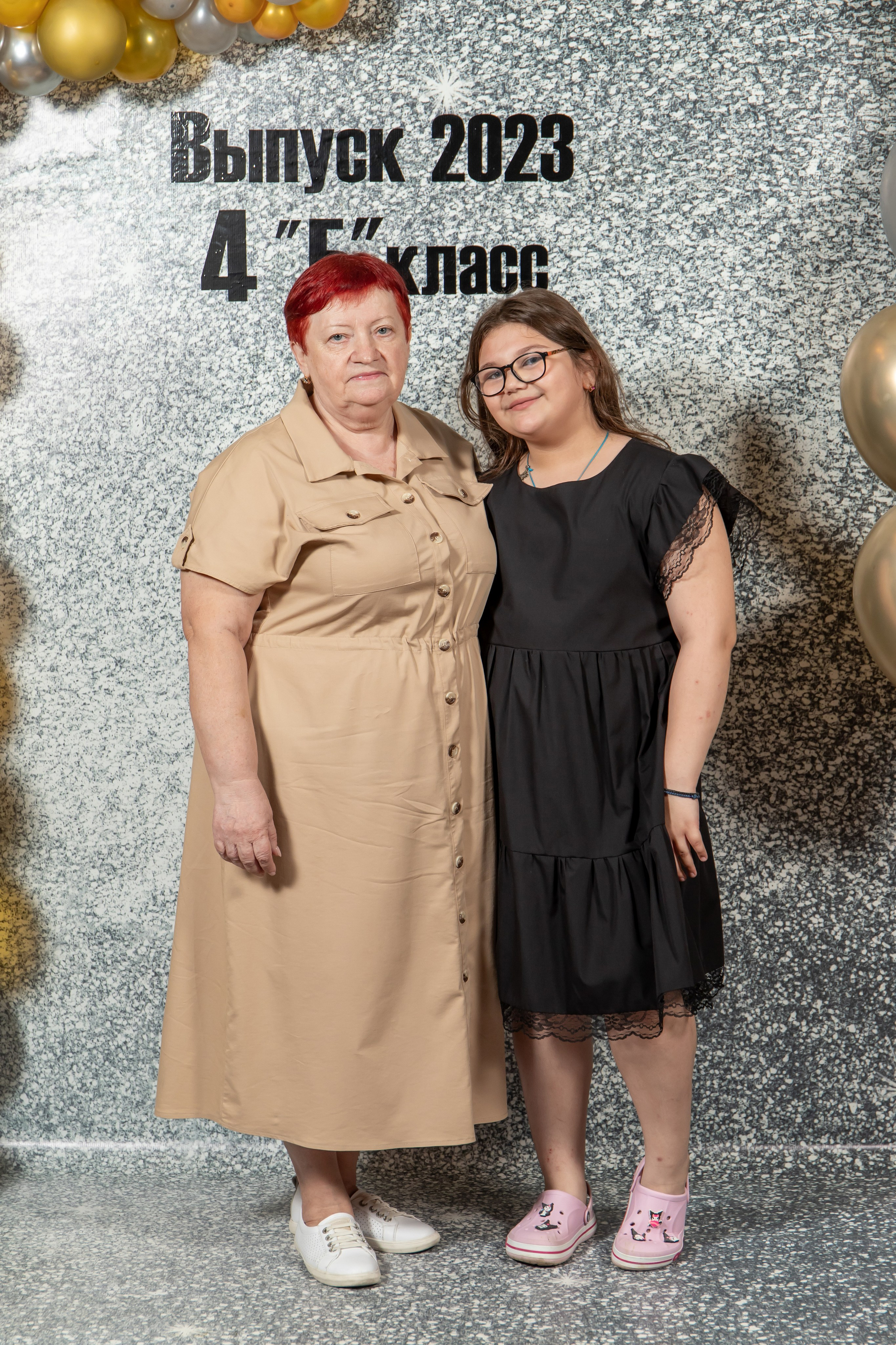 Выпуск 4Б 23 год. Семейный и свадебный фотограф в Геленджике Михаил Шматов