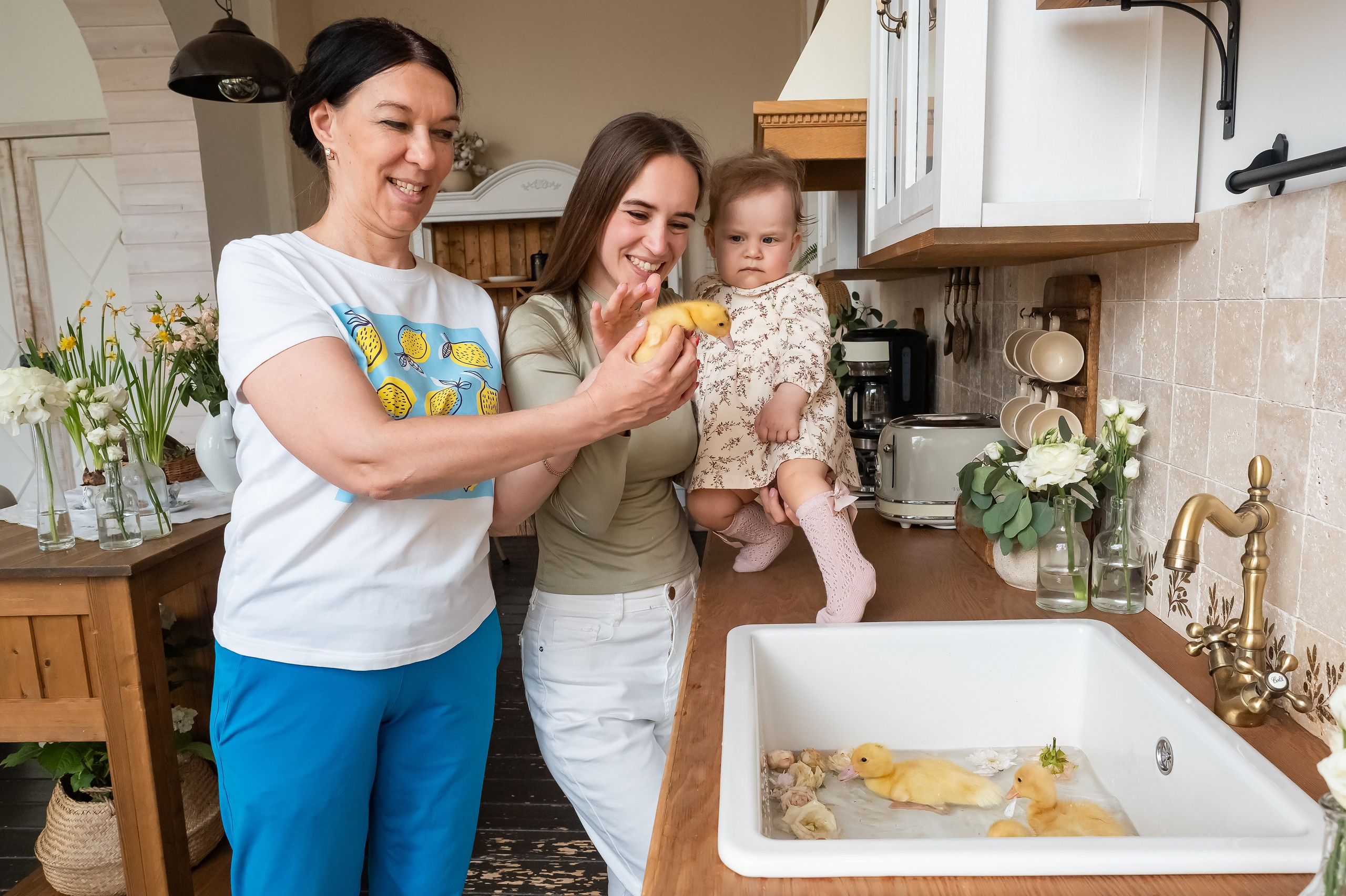 Мира 1 год. Репортажный, семейный и детский фотограф в Пензе и Заречном Арина Ермилова. Картины барельеф на заказ