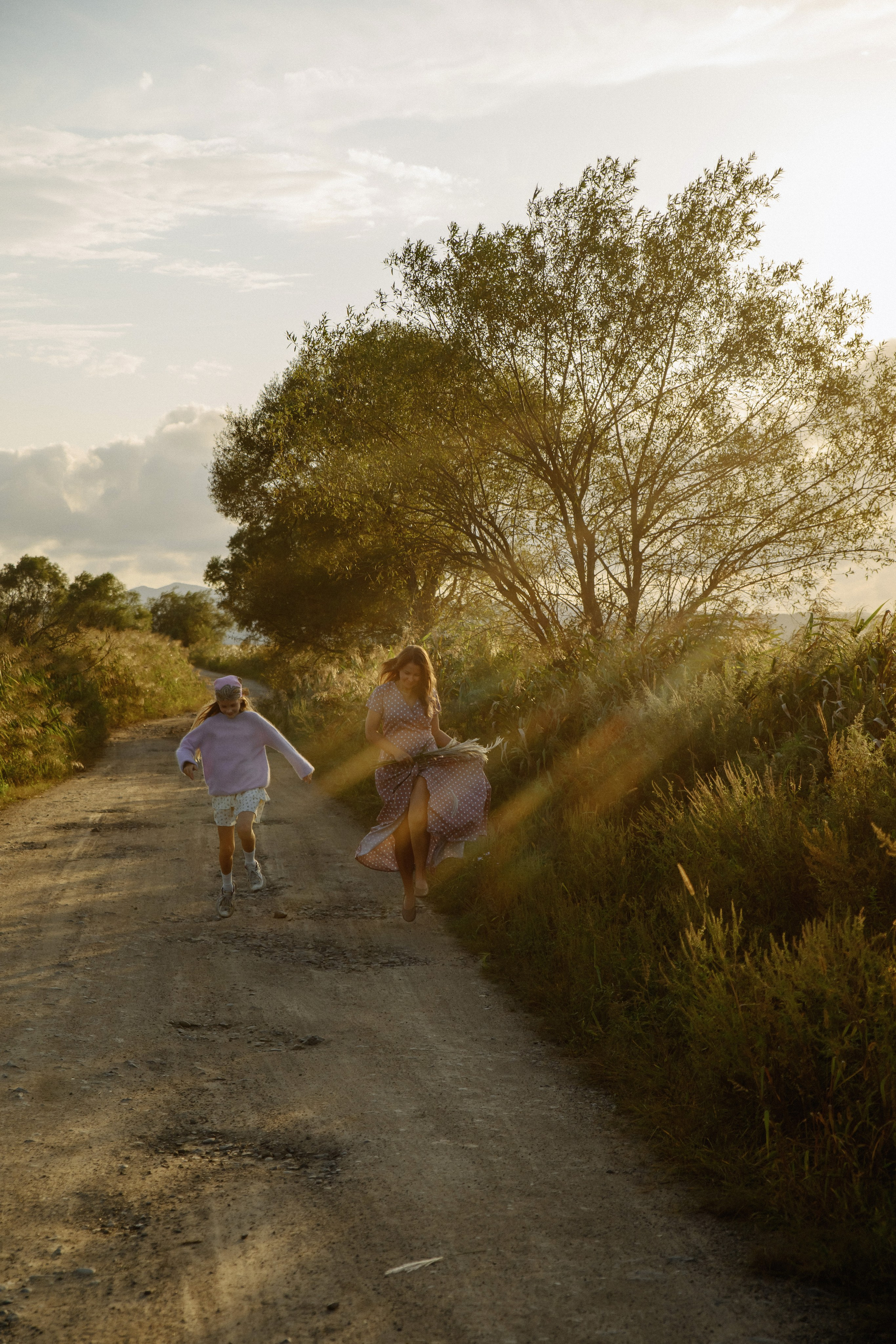 Олеся и Эвелина. Фотограф Ярмишко Дарья. Выпускные фотокниги